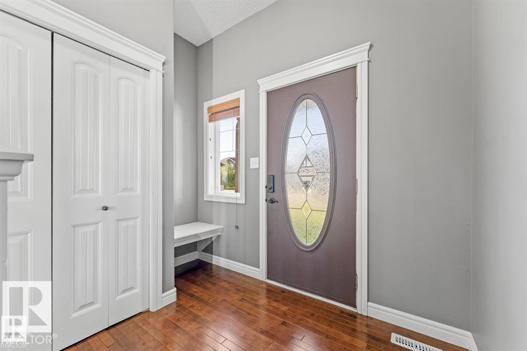 Photo 2 at 9 Hickory Trail, Heatherglen, Spruce Grove