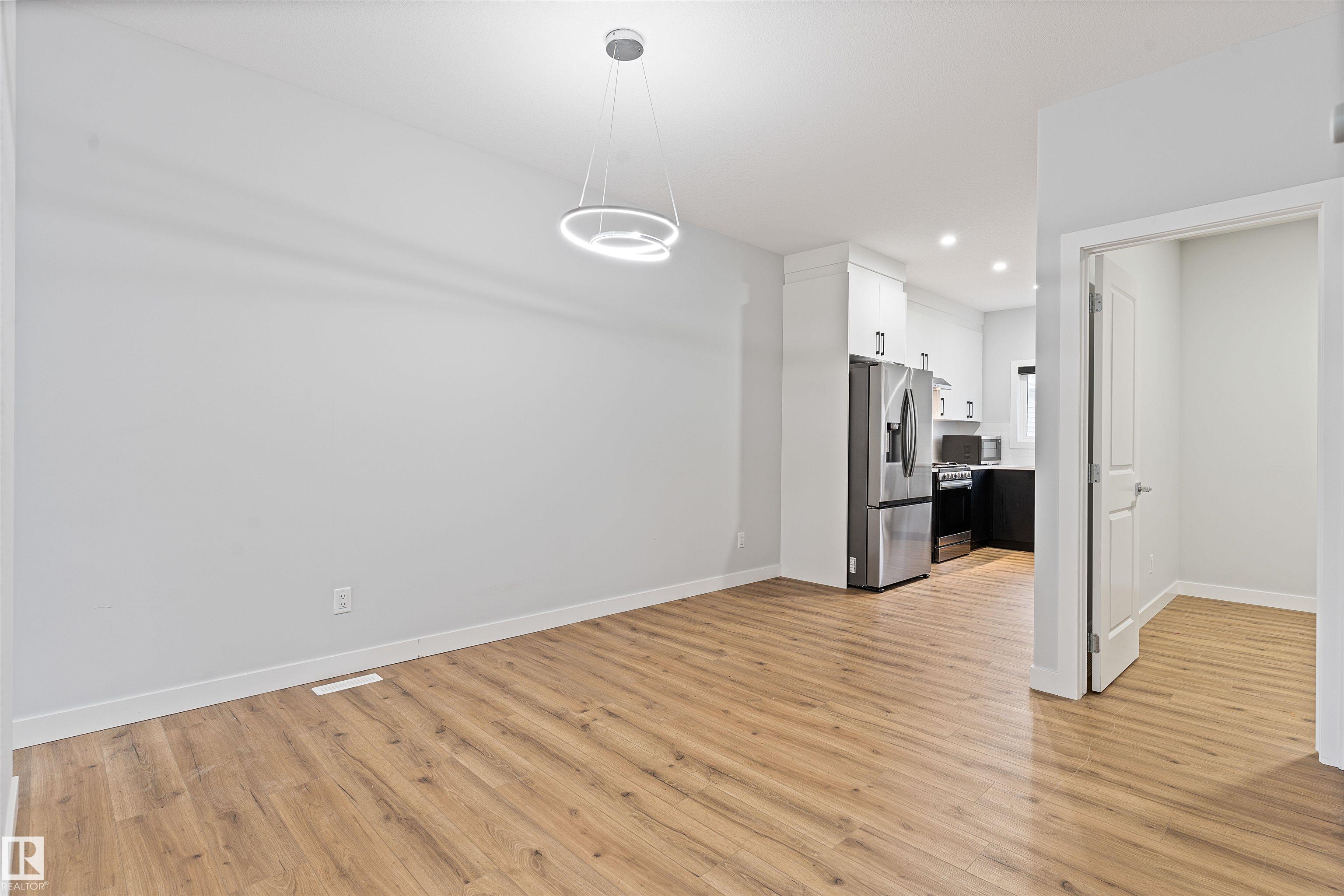 Photo 4 at 2050 209a Street NW, Stillwater, Edmonton