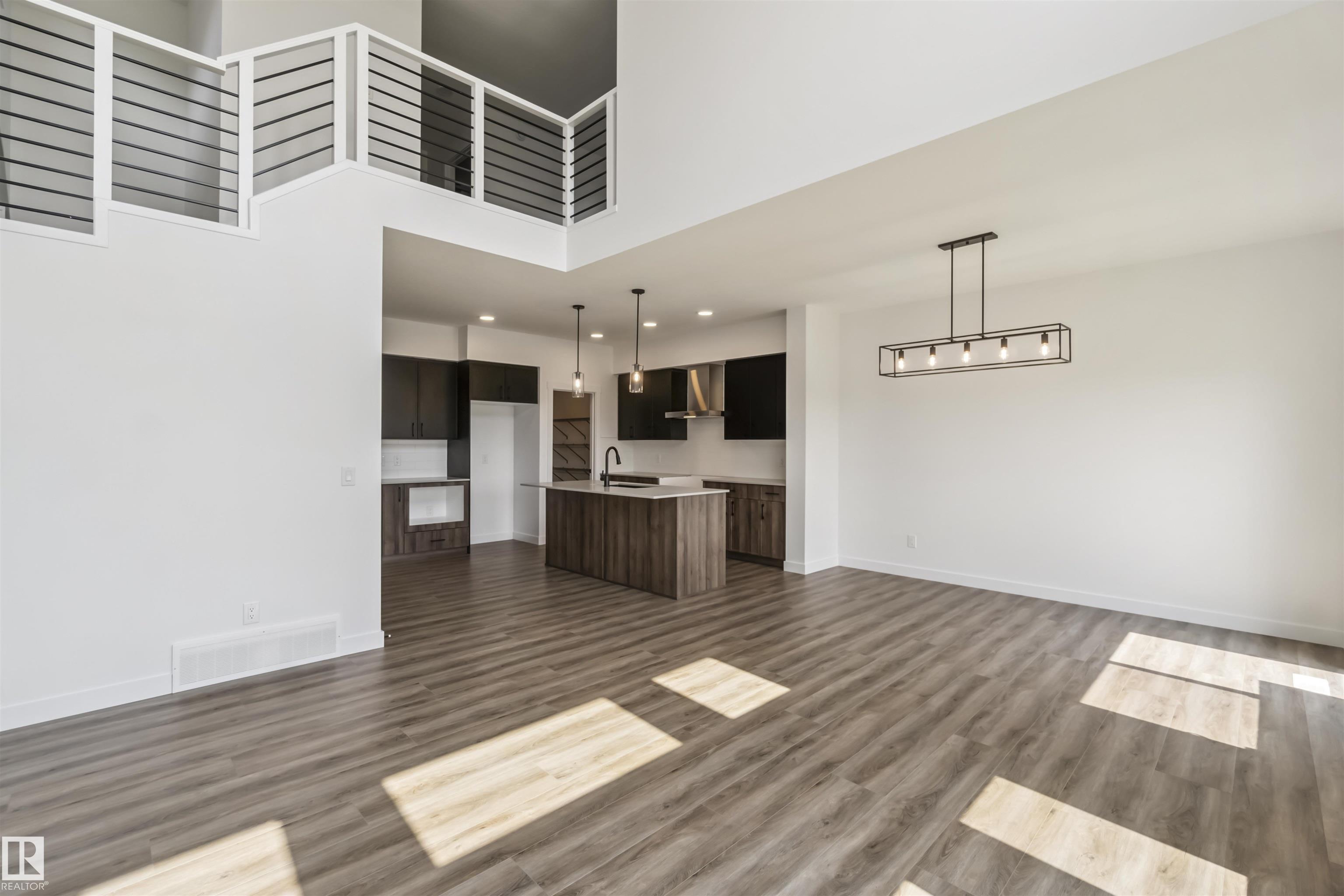 Photo 11 at 19 Springbrook Wynd, Spruce Ridge, Spruce Grove