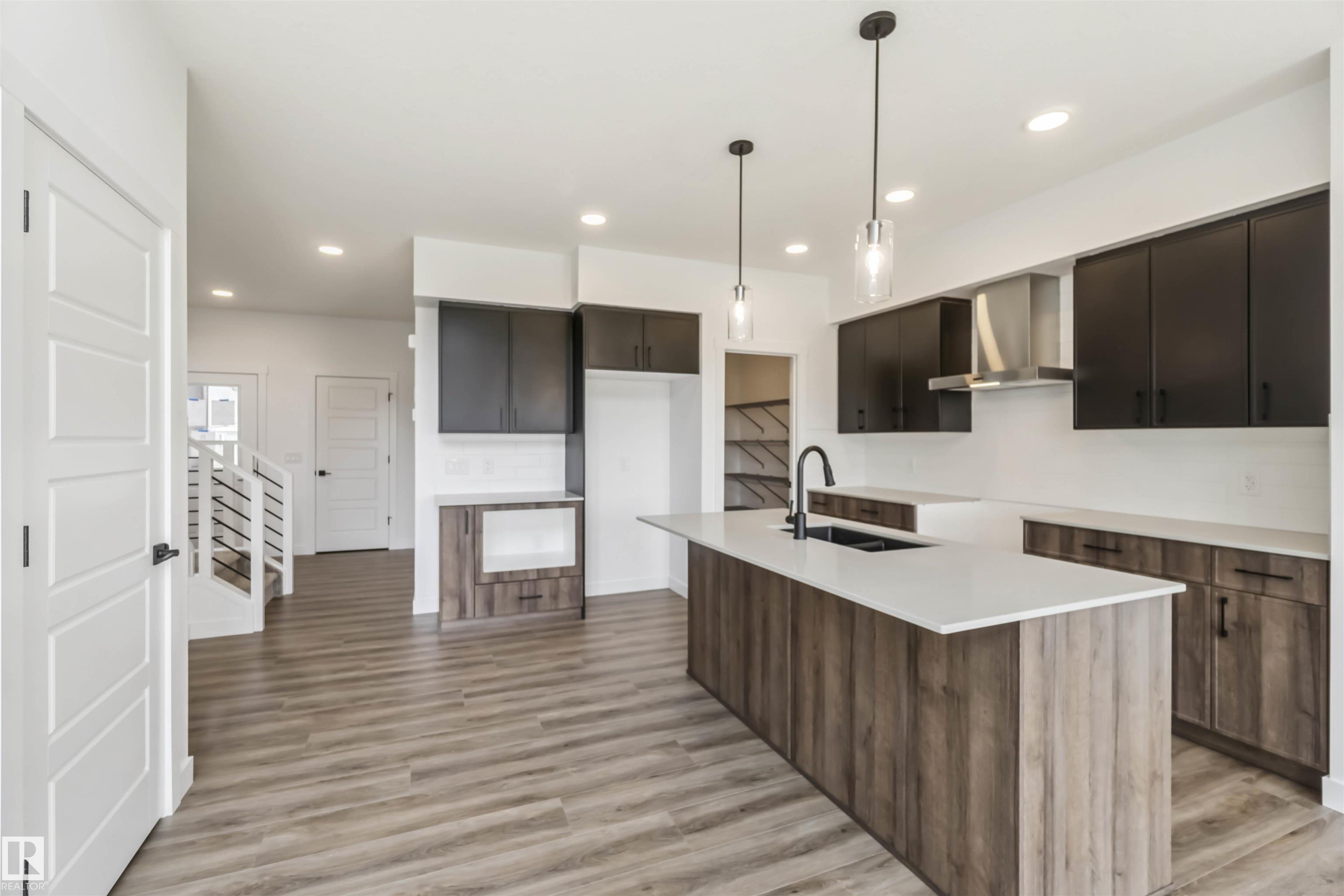 Photo 14 at 19 Springbrook Wynd, Spruce Ridge, Spruce Grove