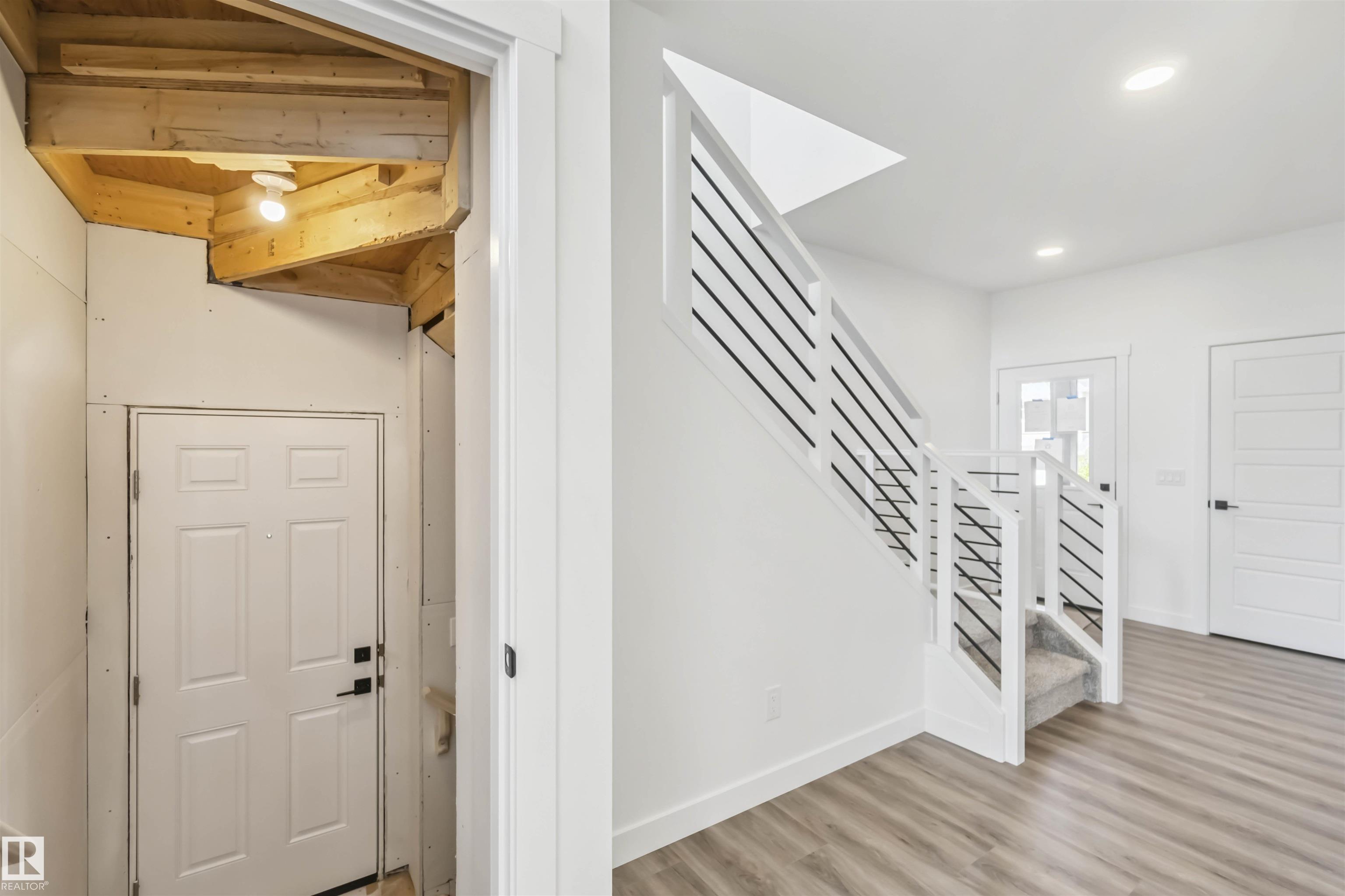 Photo 5 at 19 Springbrook Wynd, Spruce Ridge, Spruce Grove