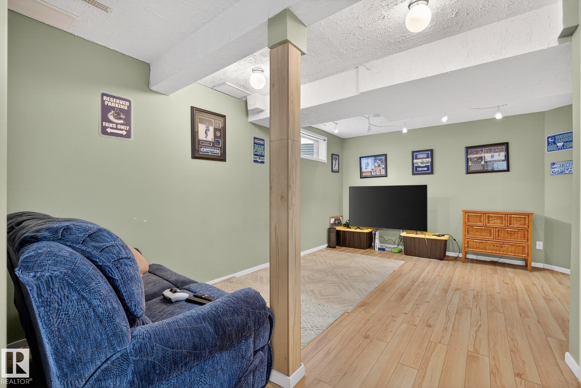 Photo 17 at 14816 47 Street NW, Miller, Edmonton