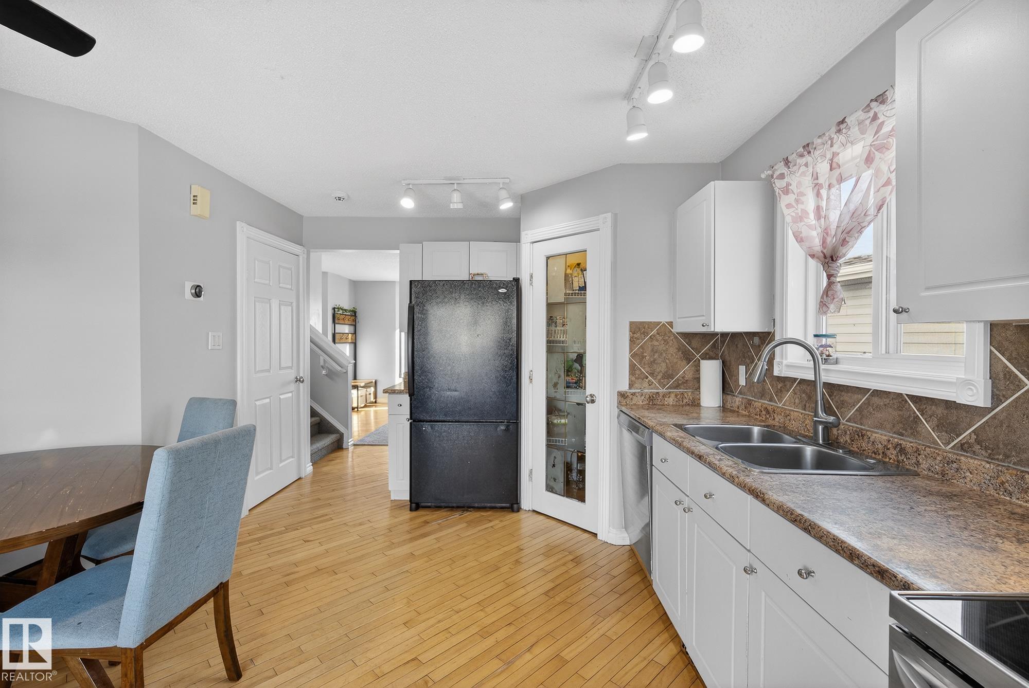 Photo 7 at 14816 47 Street NW, Miller, Edmonton