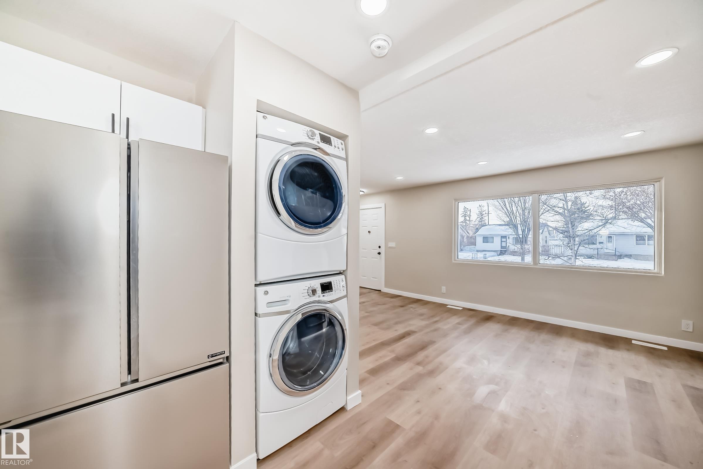 Photo 13 at 12423 141 Street NW, Dovercourt, Edmonton