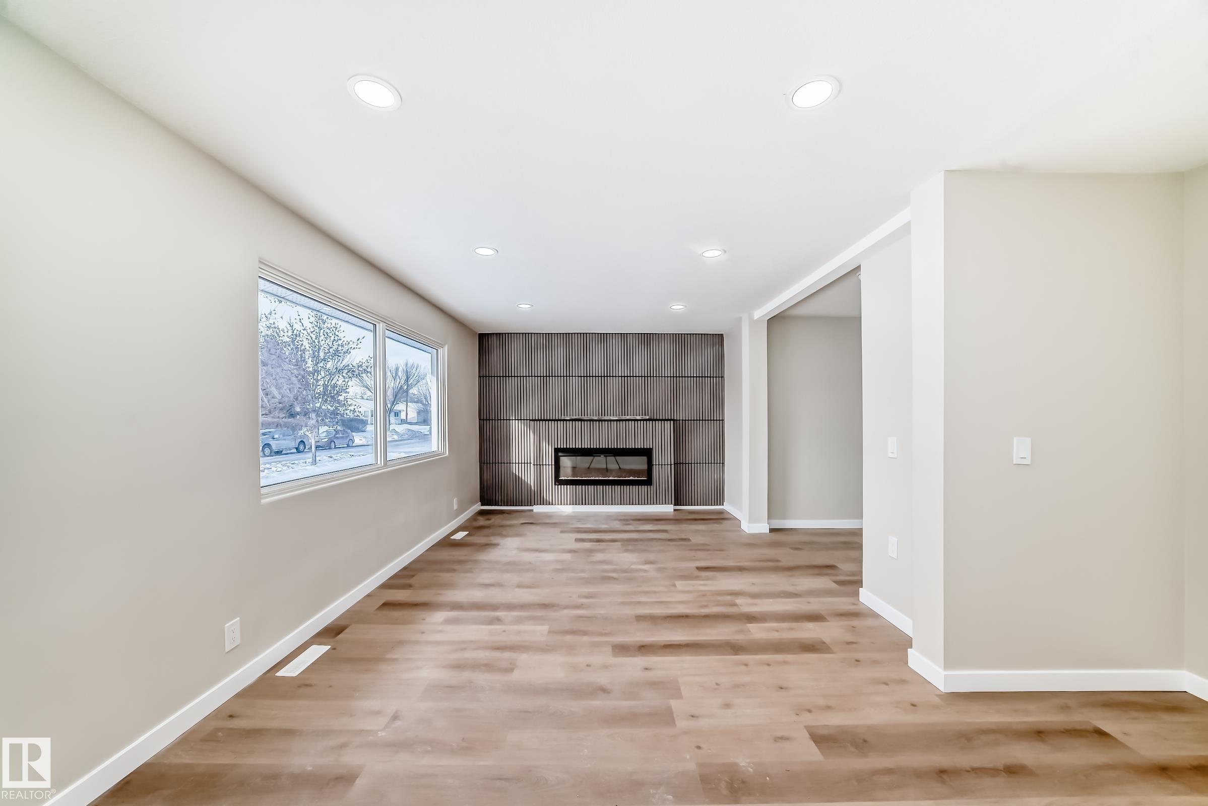 Photo 17 at 12423 141 Street NW, Dovercourt, Edmonton