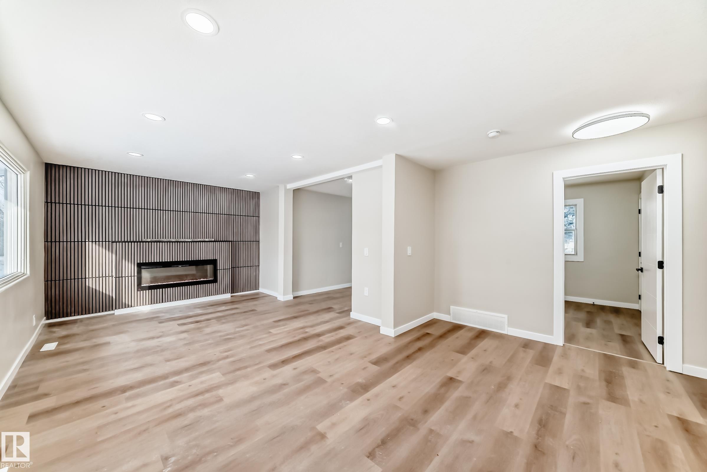 Photo 18 at 12423 141 Street NW, Dovercourt, Edmonton