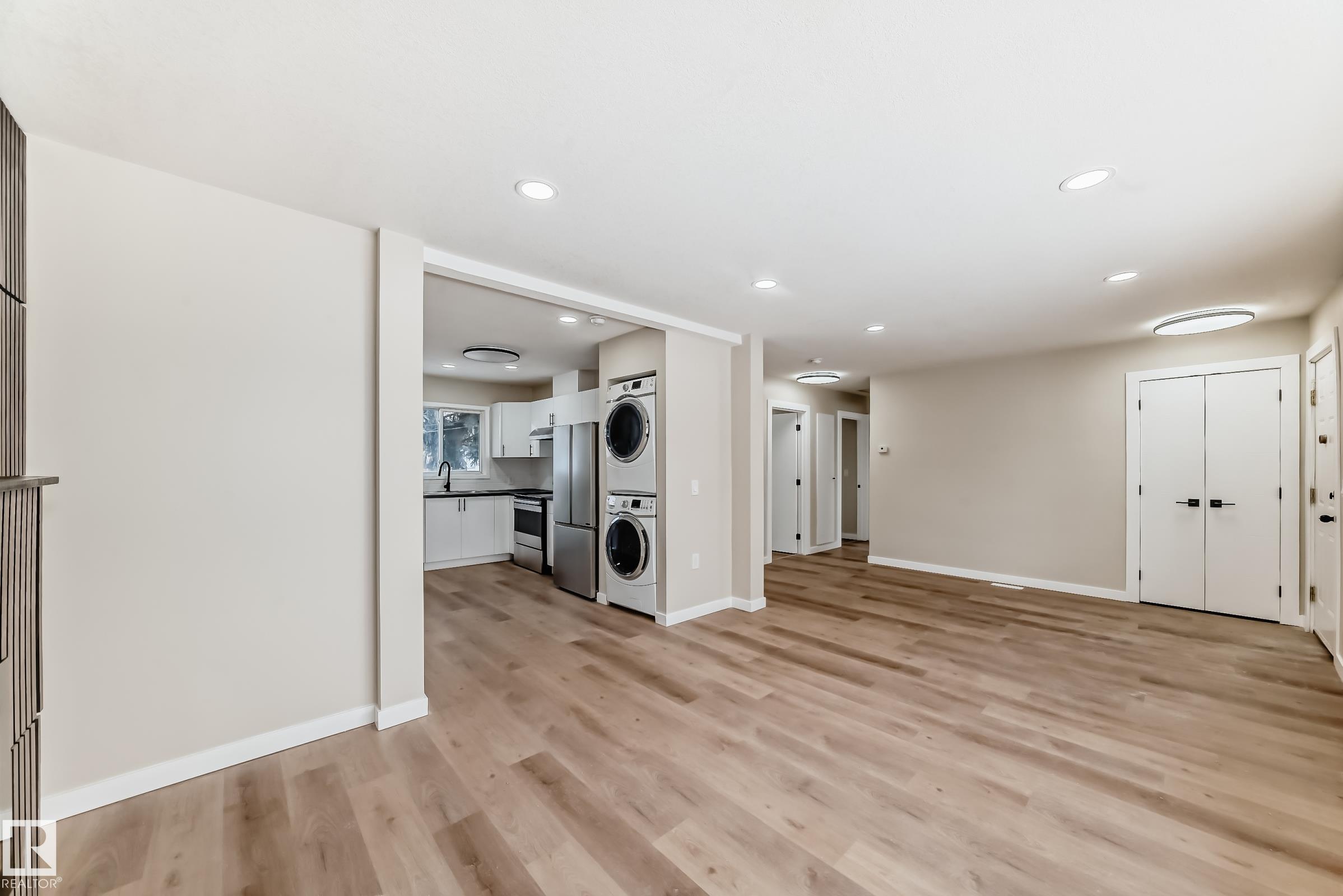 Photo 20 at 12423 141 Street NW, Dovercourt, Edmonton