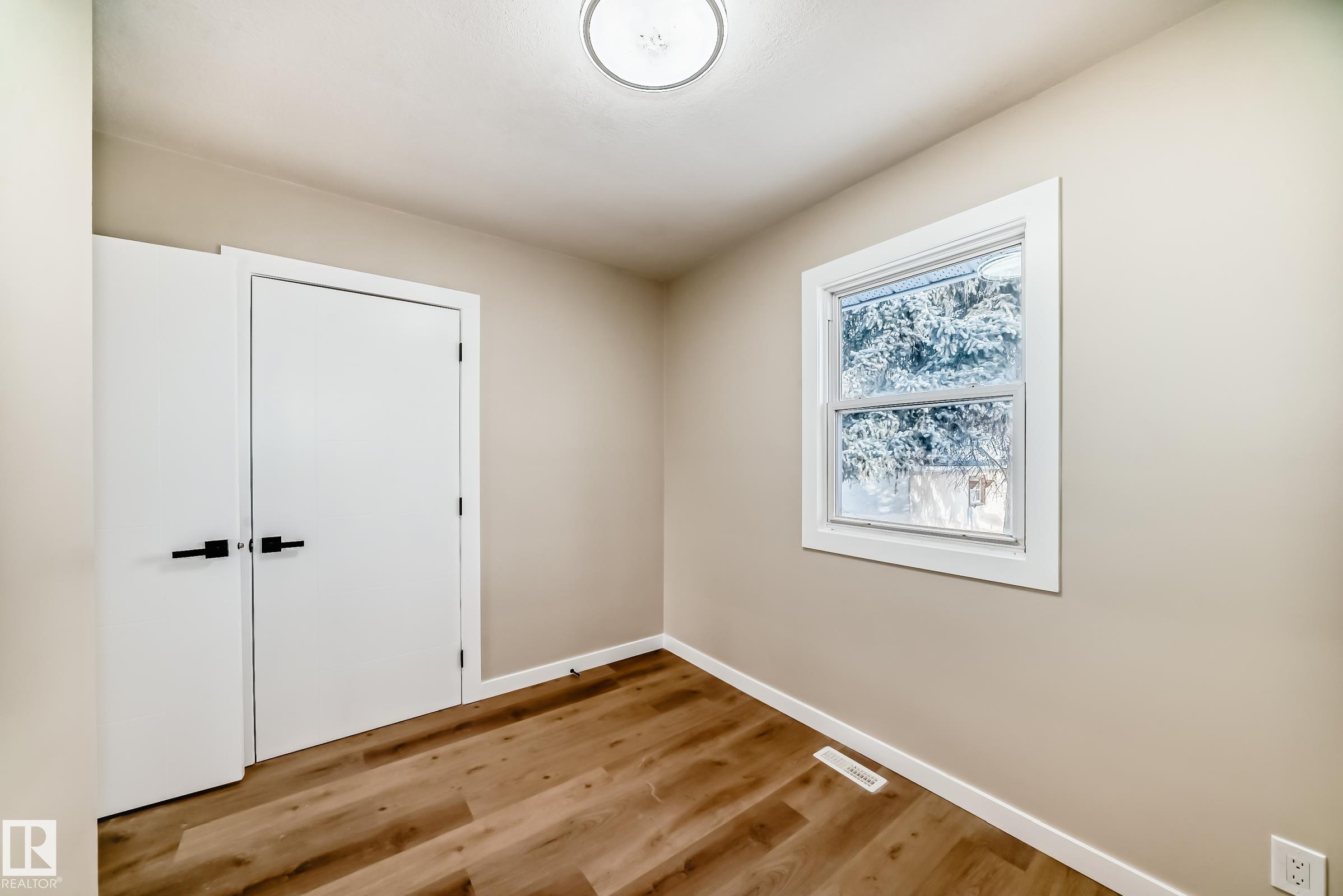 Photo 30 at 12423 141 Street NW, Dovercourt, Edmonton