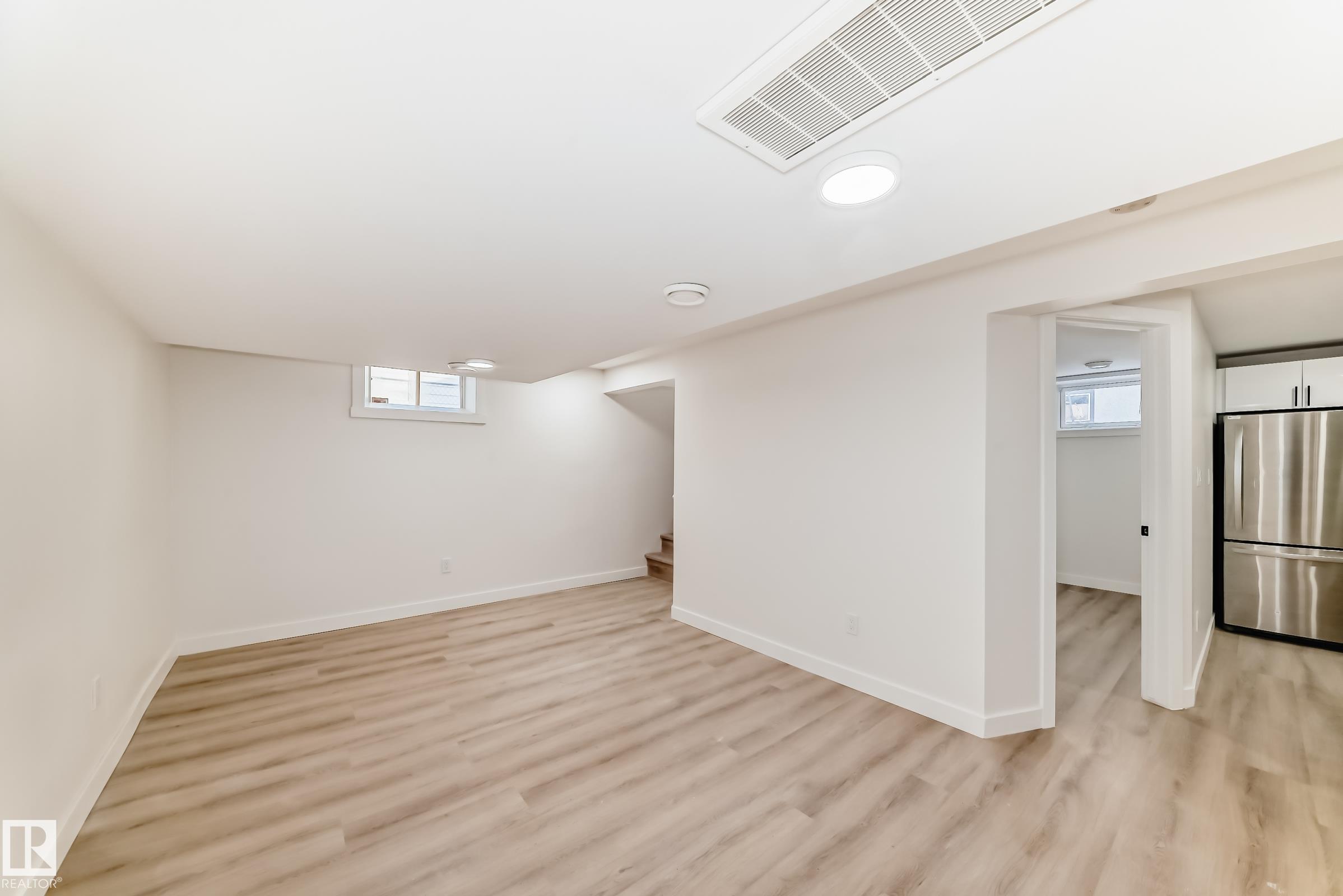 Photo 44 at 12423 141 Street NW, Dovercourt, Edmonton