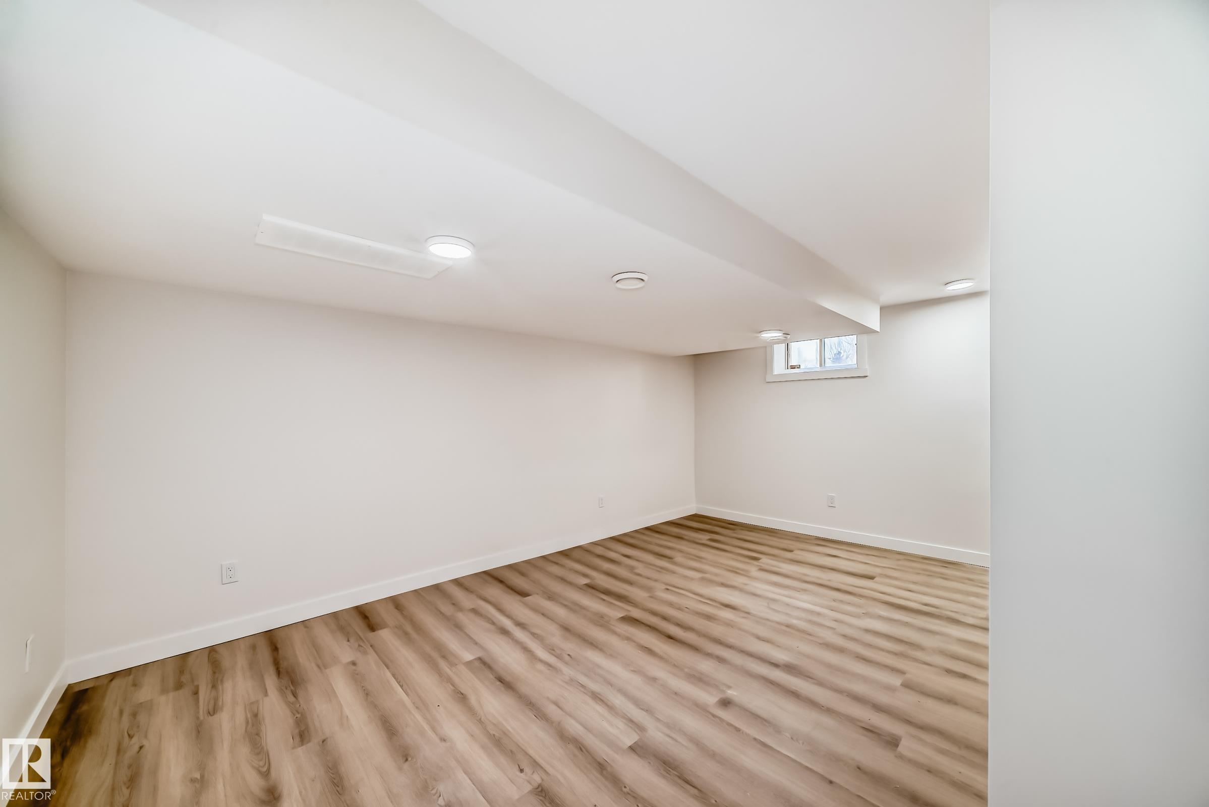 Photo 45 at 12423 141 Street NW, Dovercourt, Edmonton