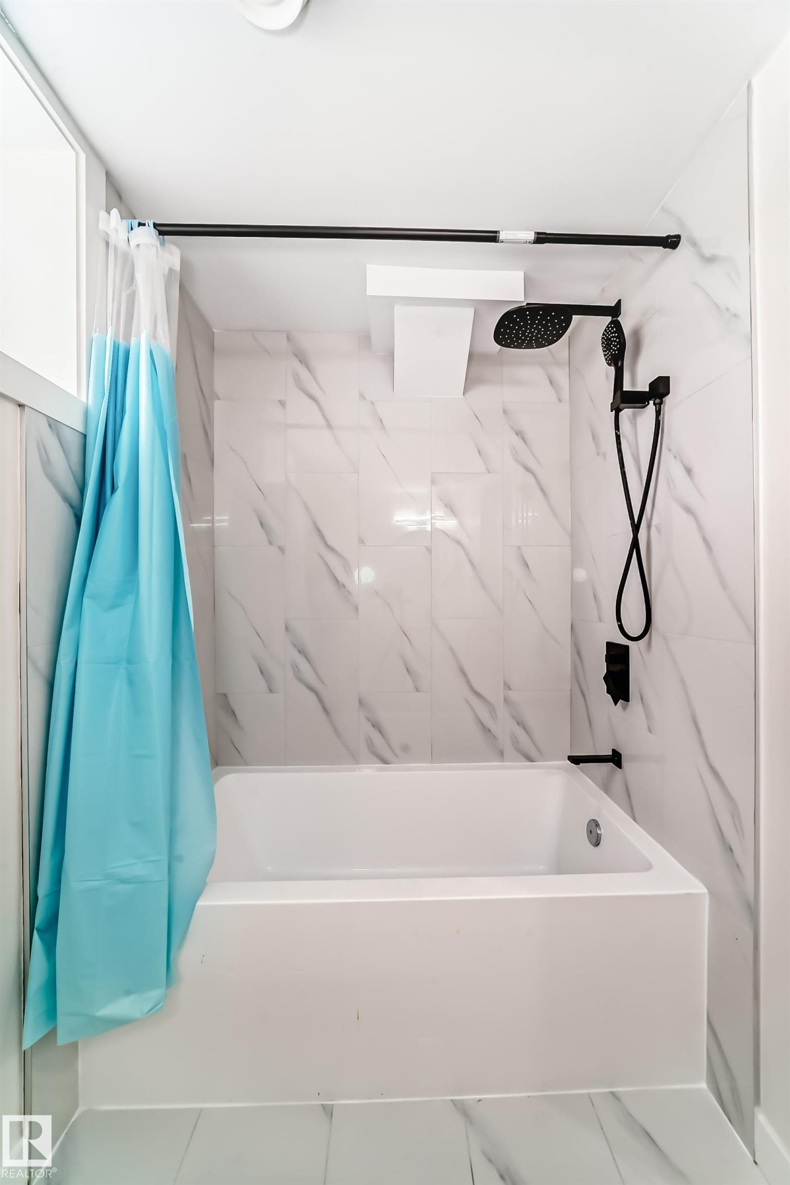 Photo 54 at 12423 141 Street NW, Dovercourt, Edmonton