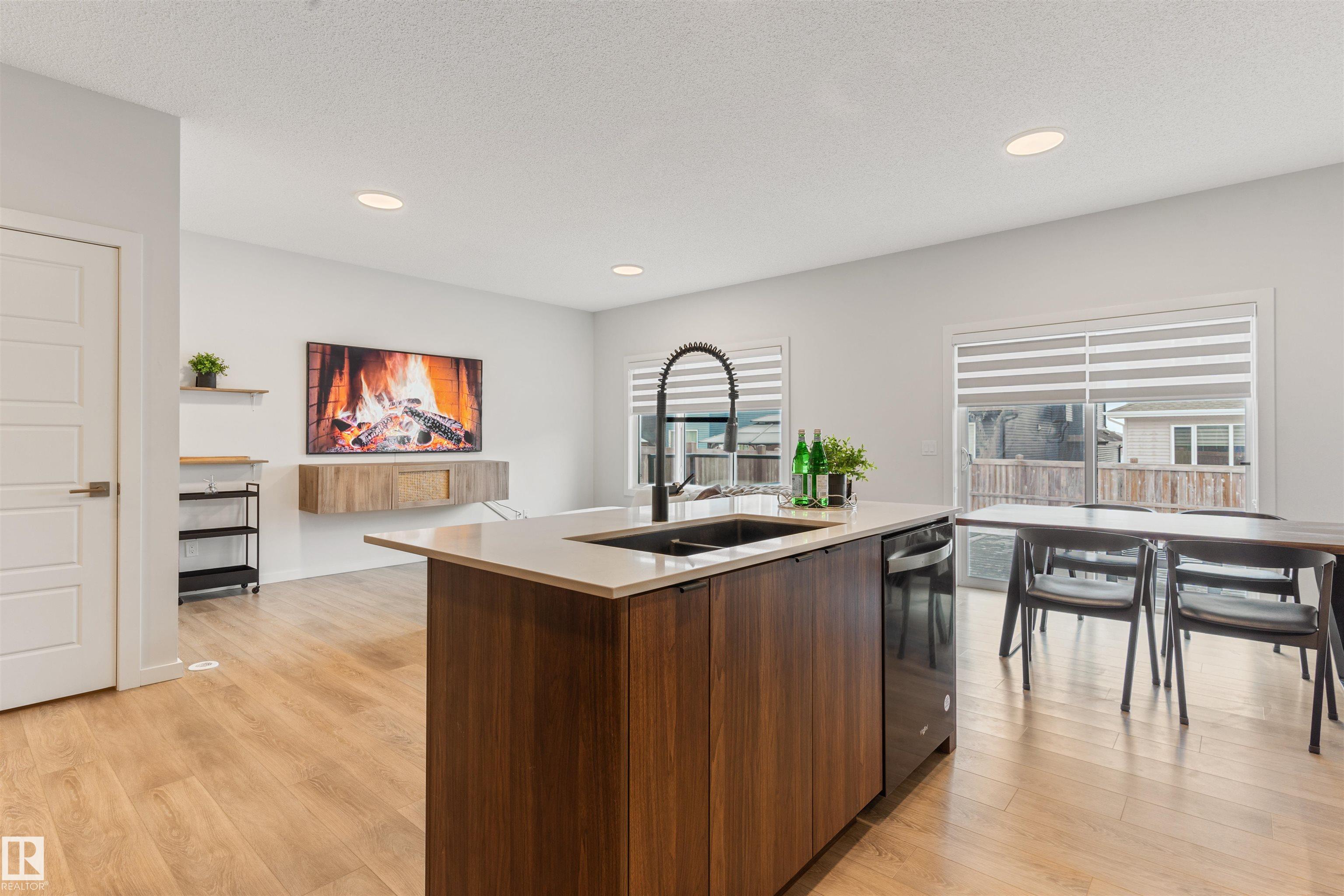 Photo 15 at 15832 22 Avenue SW, Glenridding Ravine, Edmonton