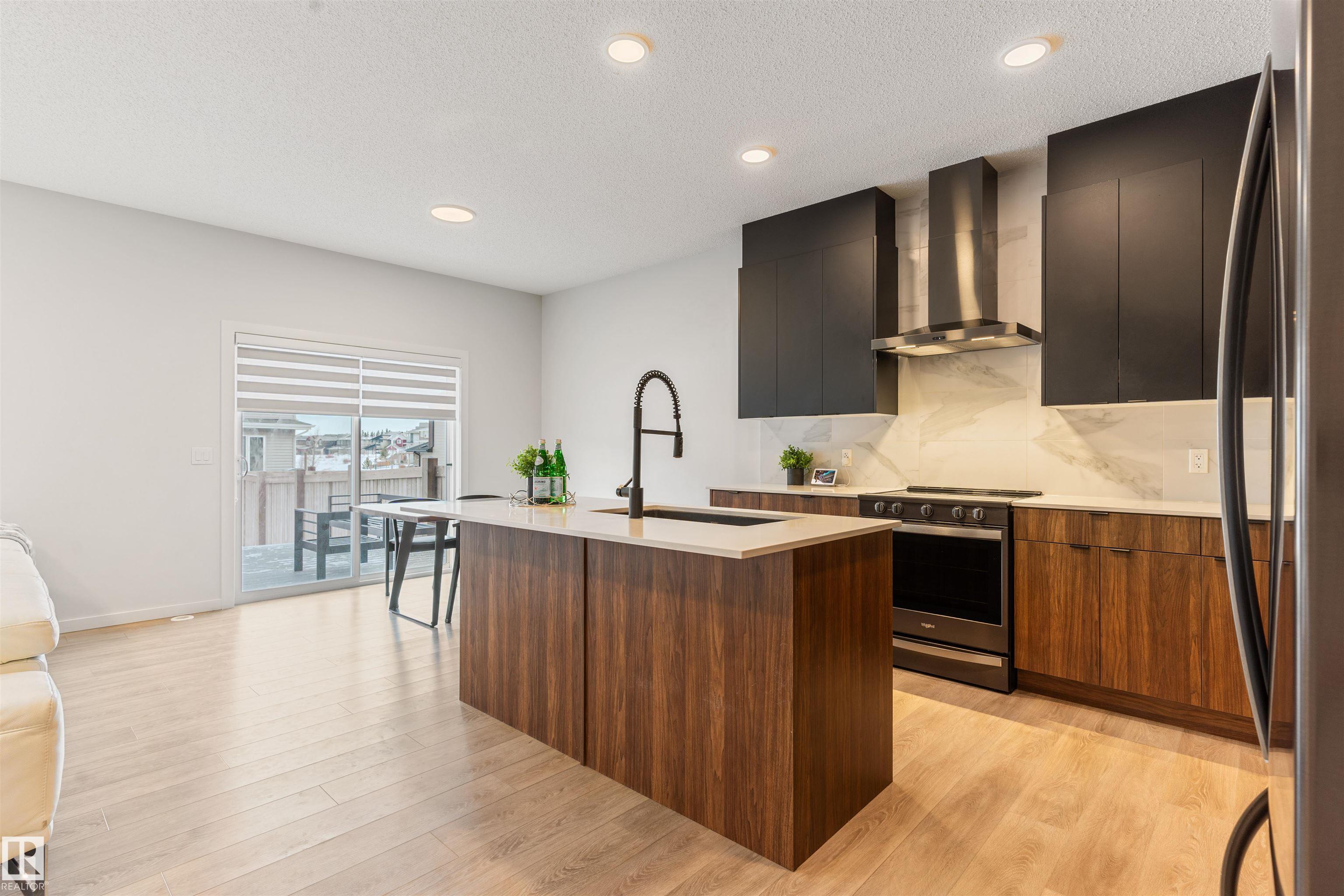 Photo 8 at 15832 22 Avenue SW, Glenridding Ravine, Edmonton