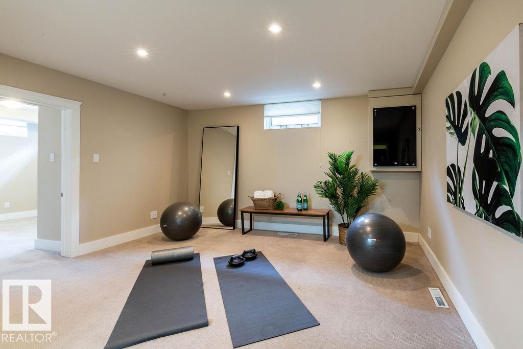 Photo 42 at 104 Quesnell Crescent NW, Quesnell Heights, Edmonton