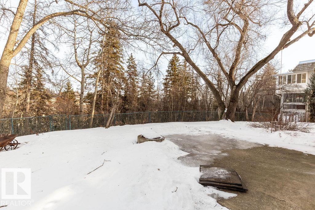 Photo 47 at 104 Quesnell Crescent NW, Quesnell Heights, Edmonton