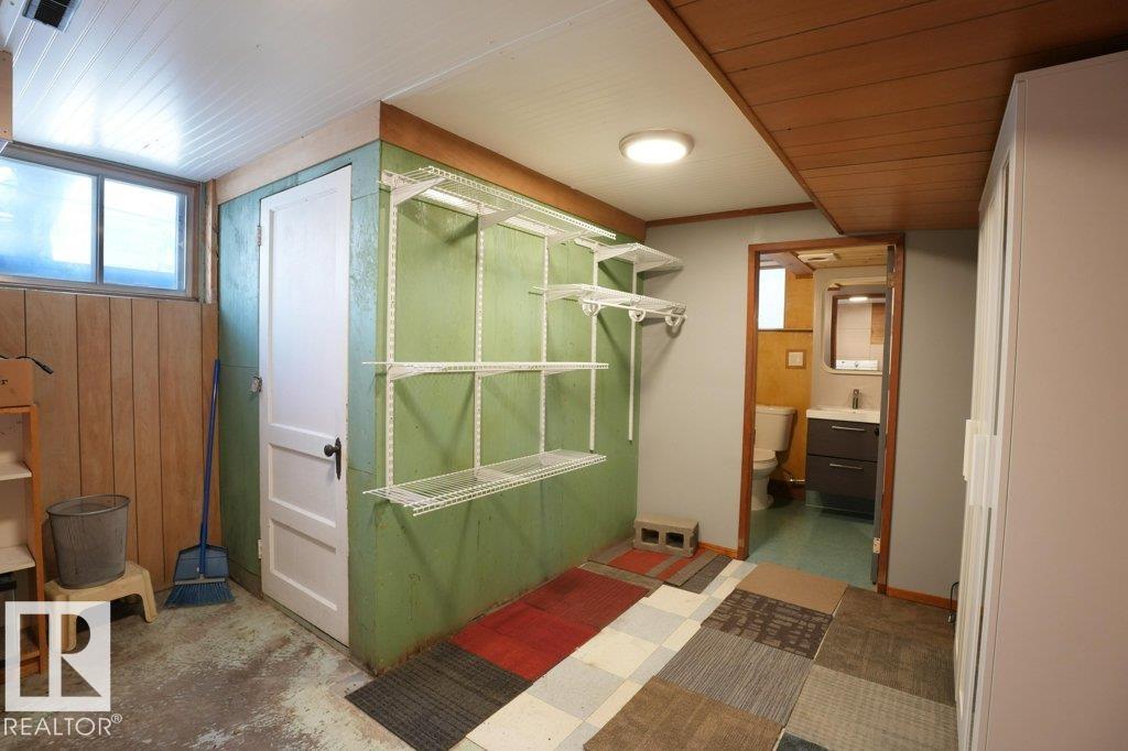 Photo 11 at 11720 135a Street NW, Woodcroft, Edmonton