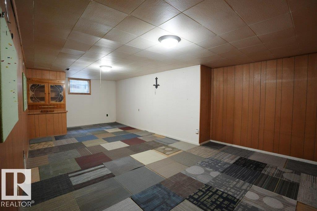 Photo 15 at 11720 135a Street NW, Woodcroft, Edmonton