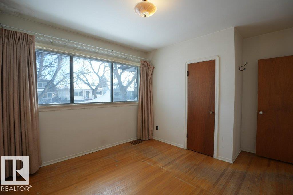 Photo 5 at 11720 135a Street NW, Woodcroft, Edmonton