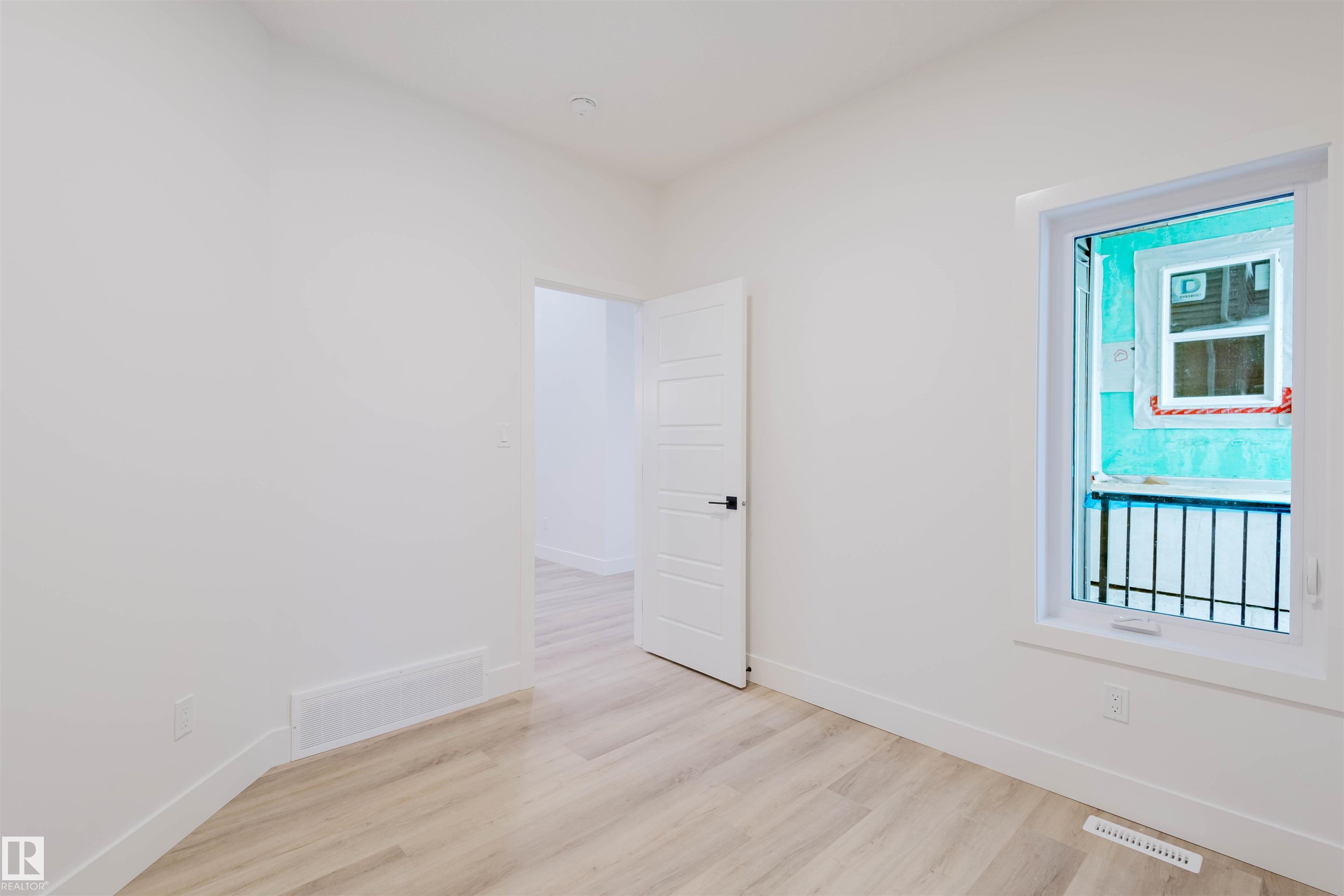 Photo 5 at 234 Edgemont Green green NW, Edgemont, Edmonton