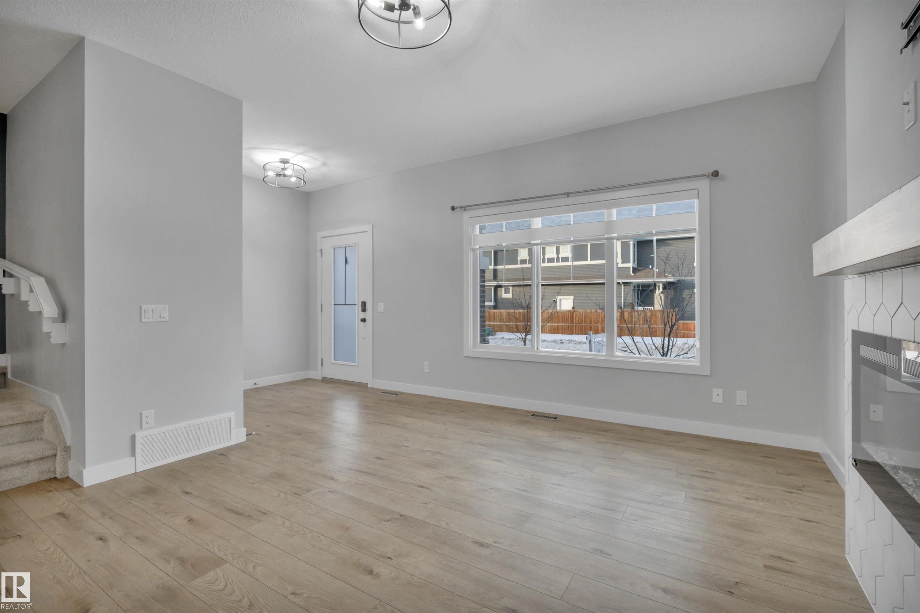 Photo 8 at 1558 Plum Circle SW, The Orchards At Ellerslie, Edmonton