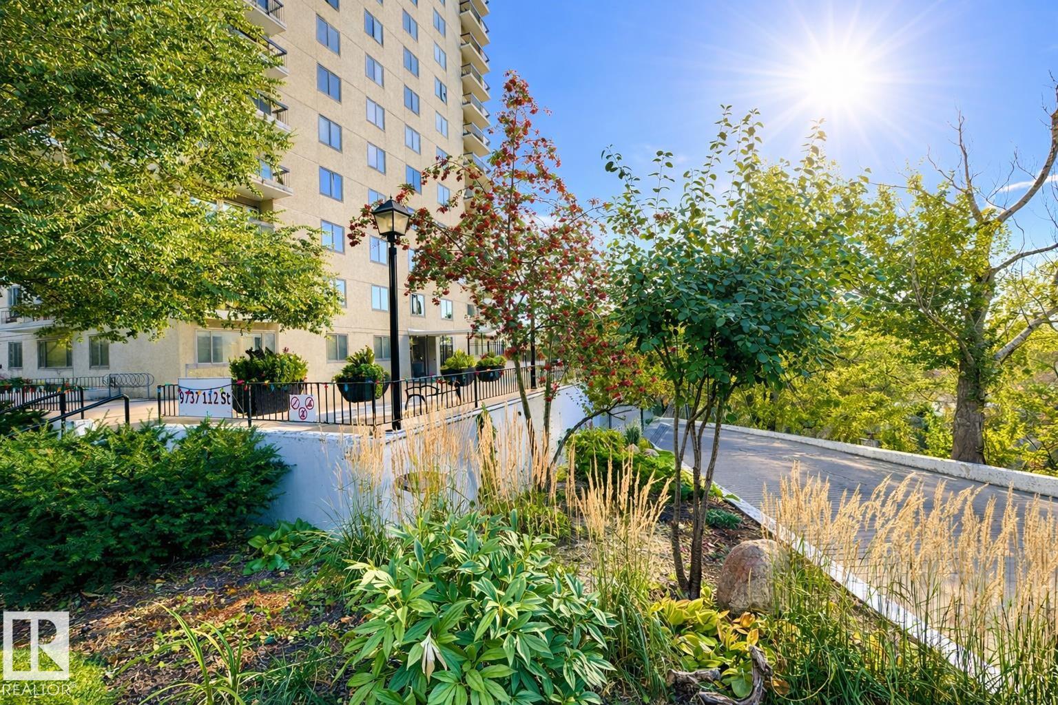 503 - 9737 112 Street NW, Wîhkwêntôwin, Edmonton photo number 2