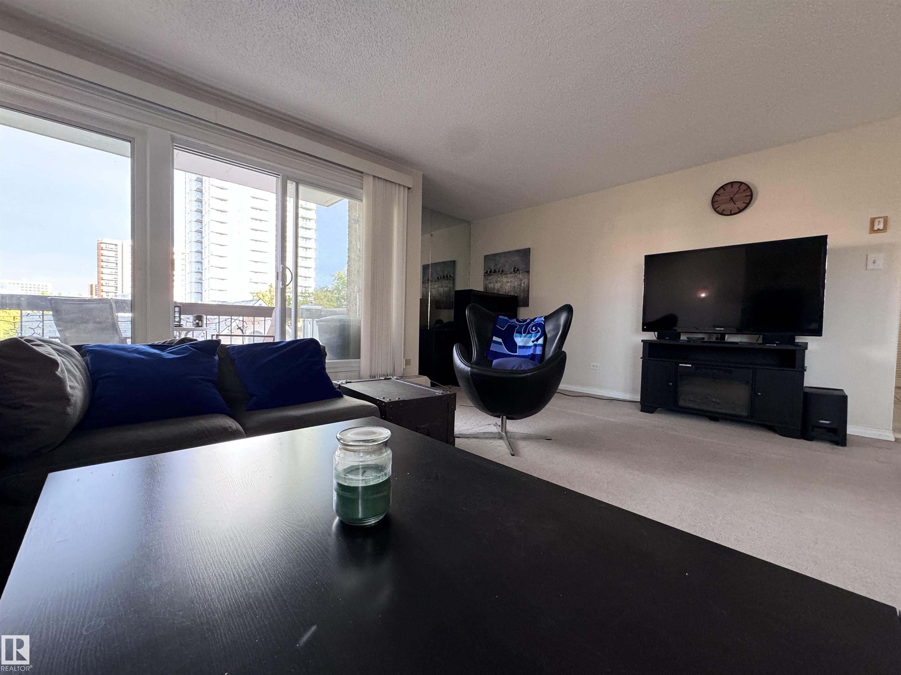 Photo 10 at 503 - 9737 112 Street NW, Wîhkwêntôwin, Edmonton