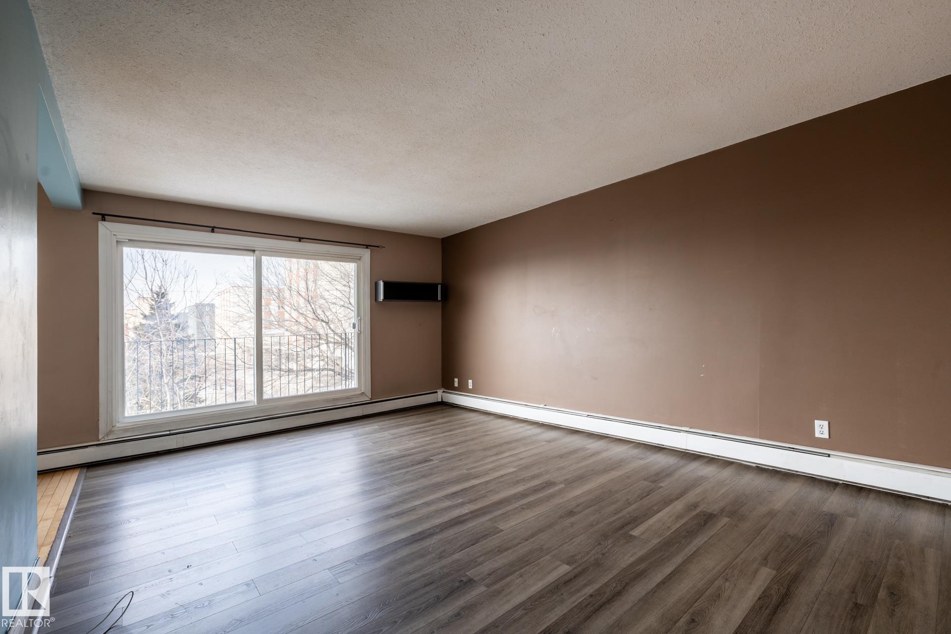 Photo 14 at 301 - 10035 164 Street NW, Glenwood, Edmonton