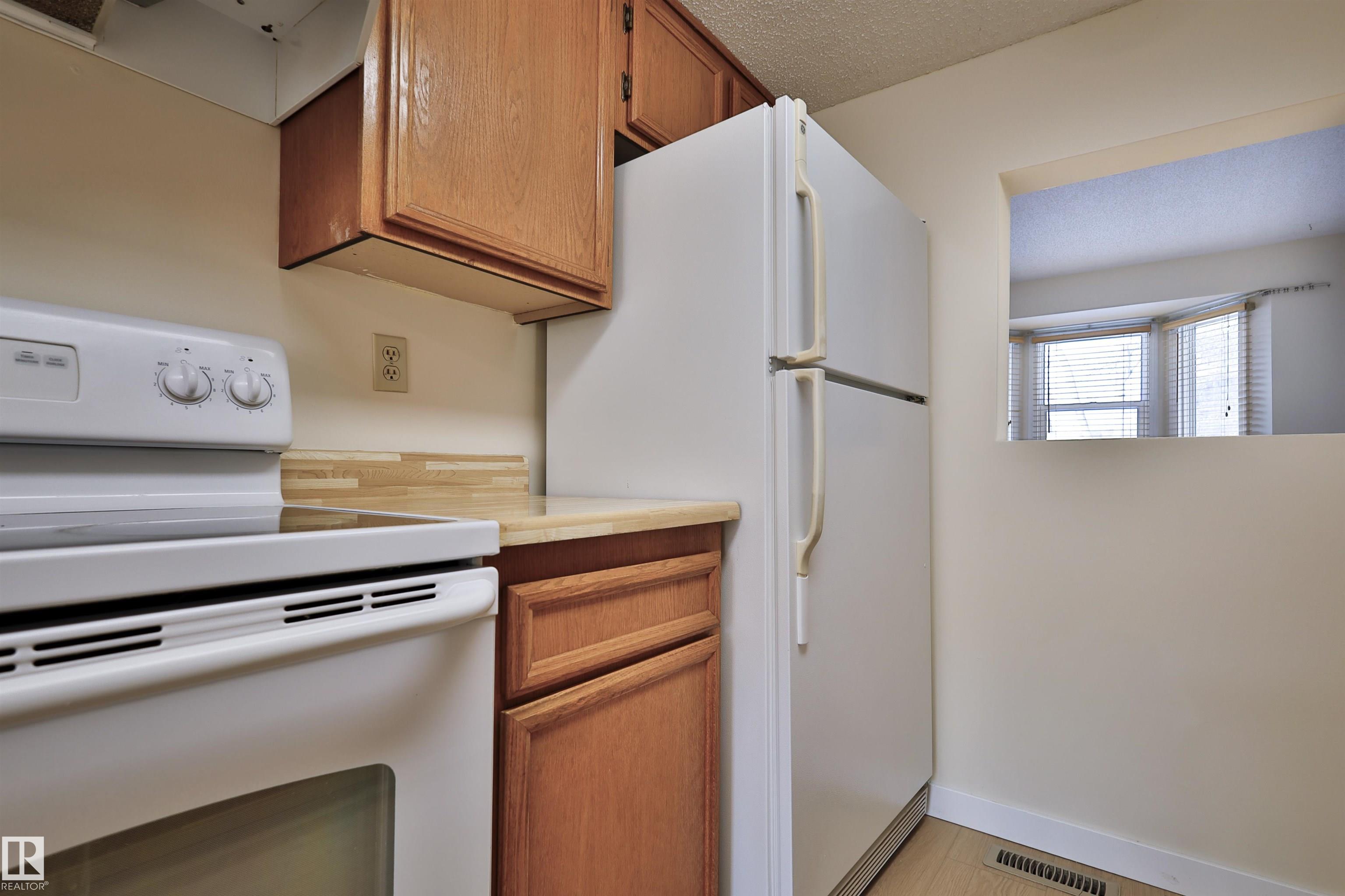 Photo 14 at 51 - 10453 20 Avenue NW, Keheewin, Edmonton