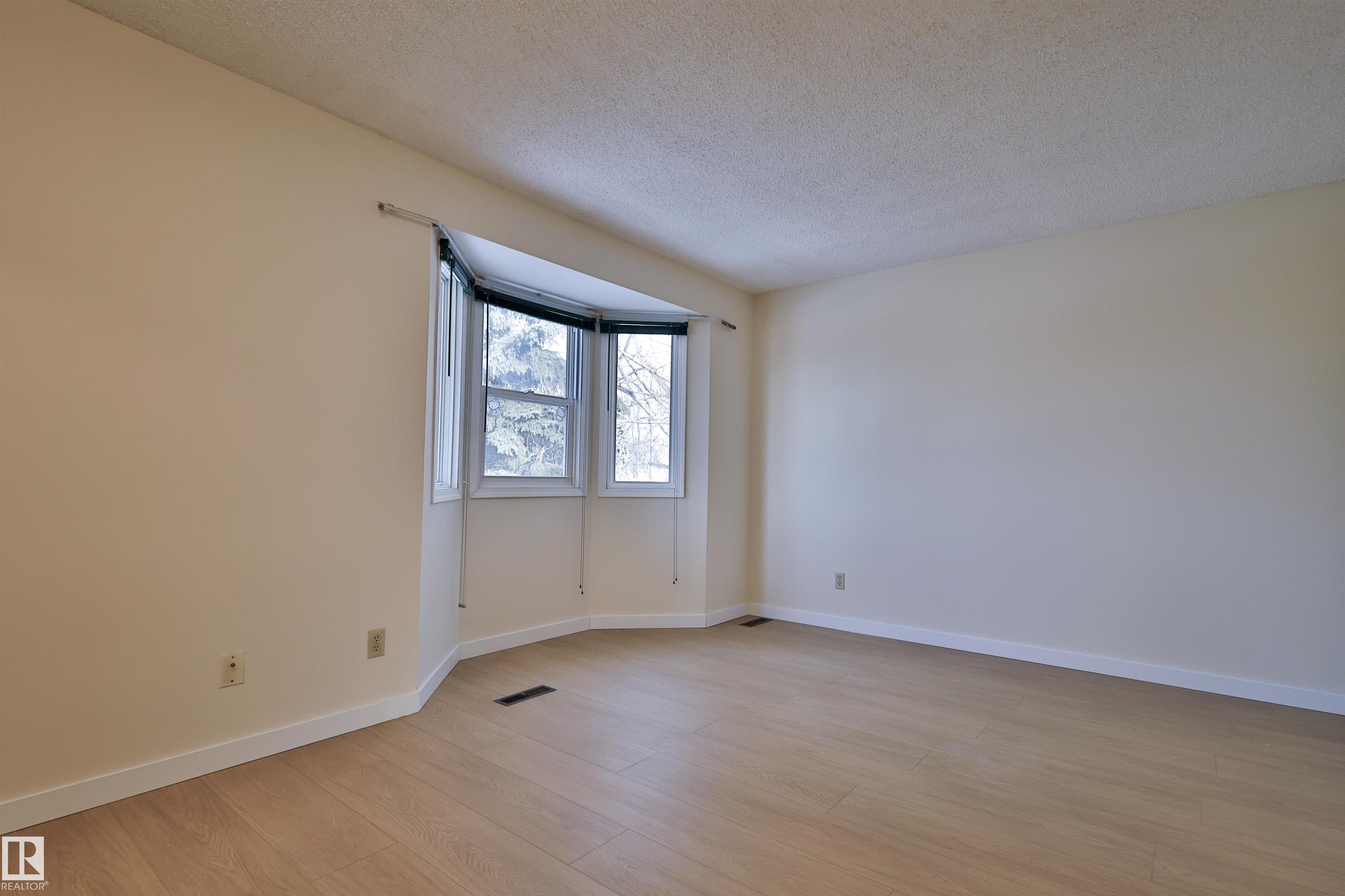 Photo 20 at 51 - 10453 20 Avenue NW, Keheewin, Edmonton