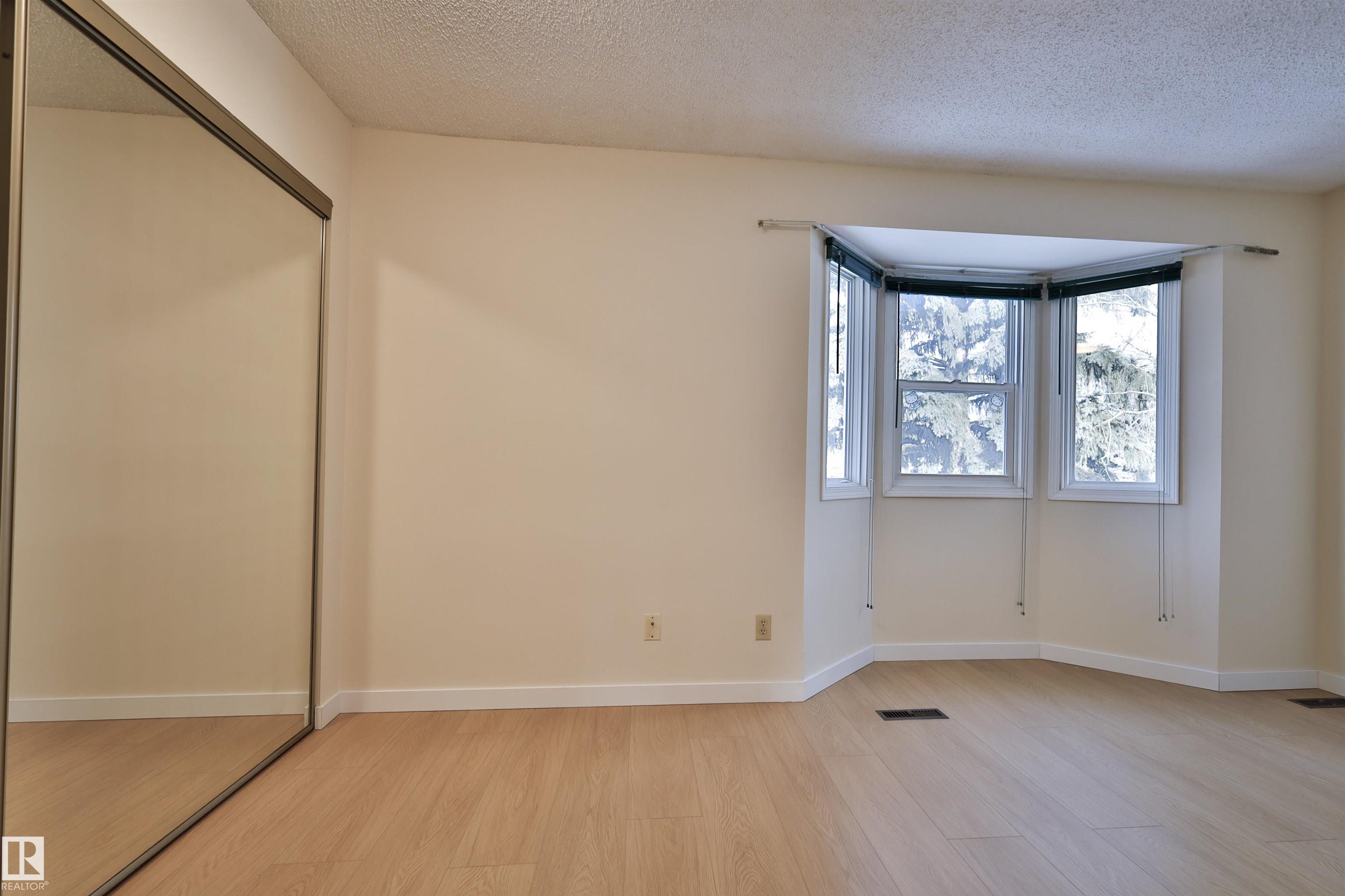 Photo 21 at 51 - 10453 20 Avenue NW, Keheewin, Edmonton