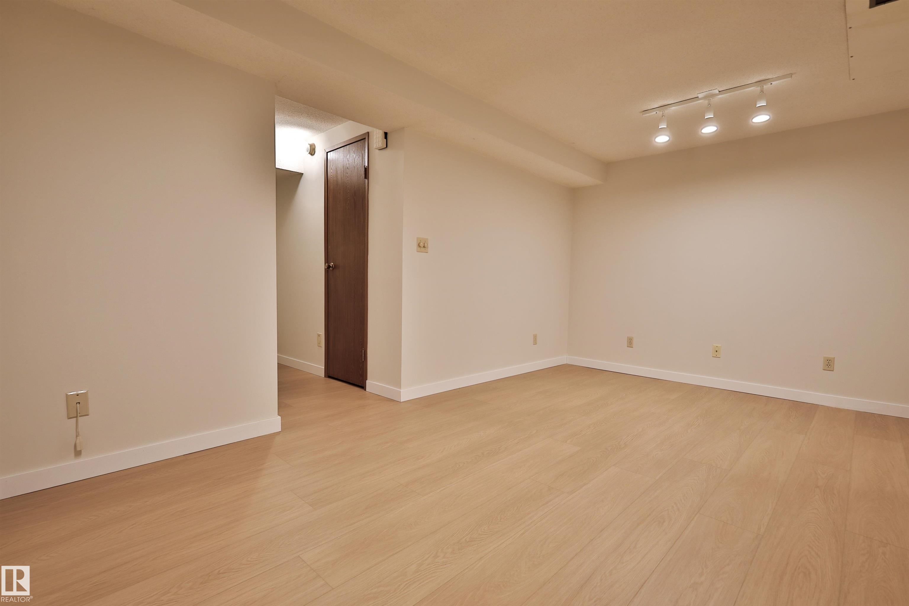 Photo 27 at 51 - 10453 20 Avenue NW, Keheewin, Edmonton