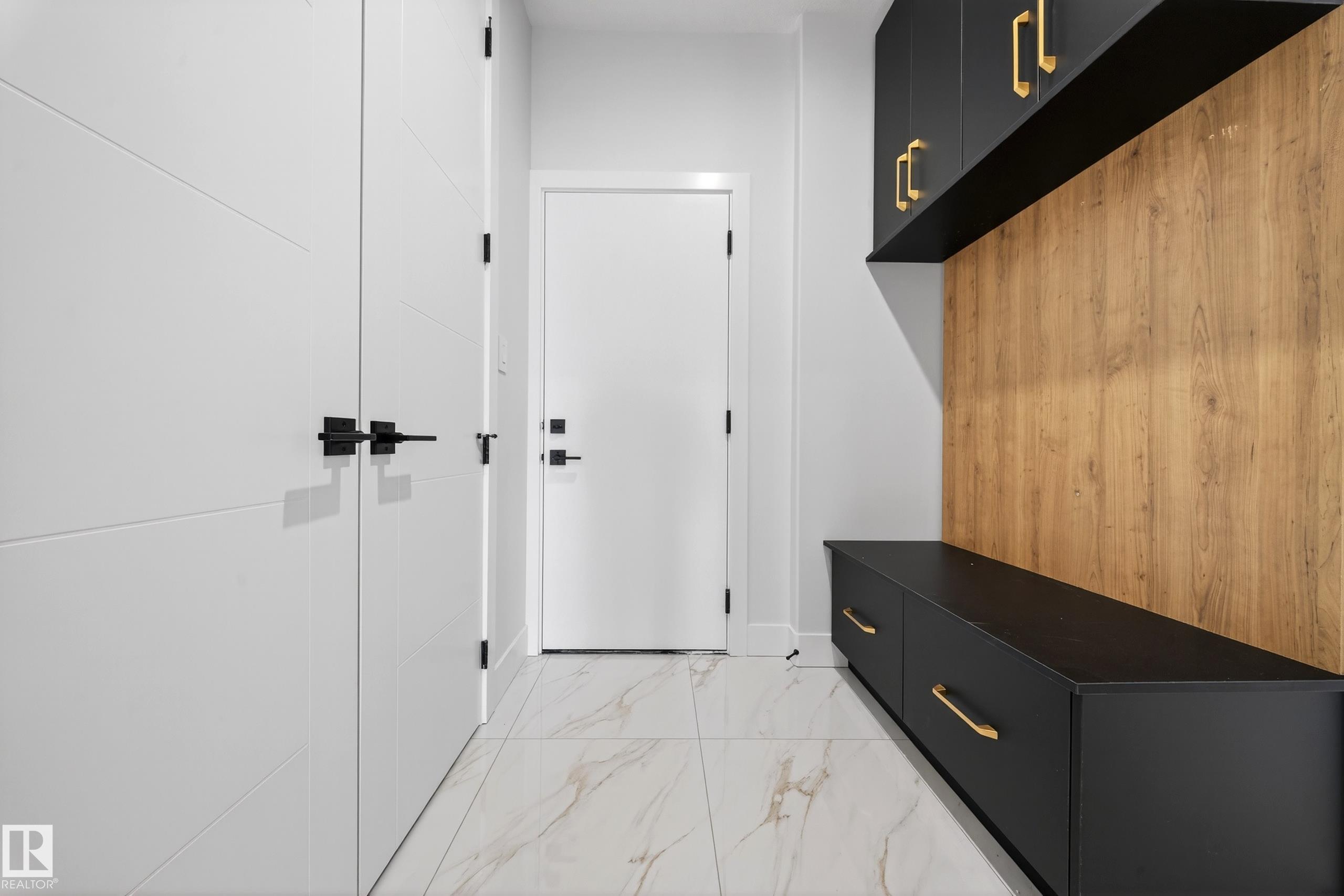 Photo 24 at 111 28 Street SW, Alces, Edmonton