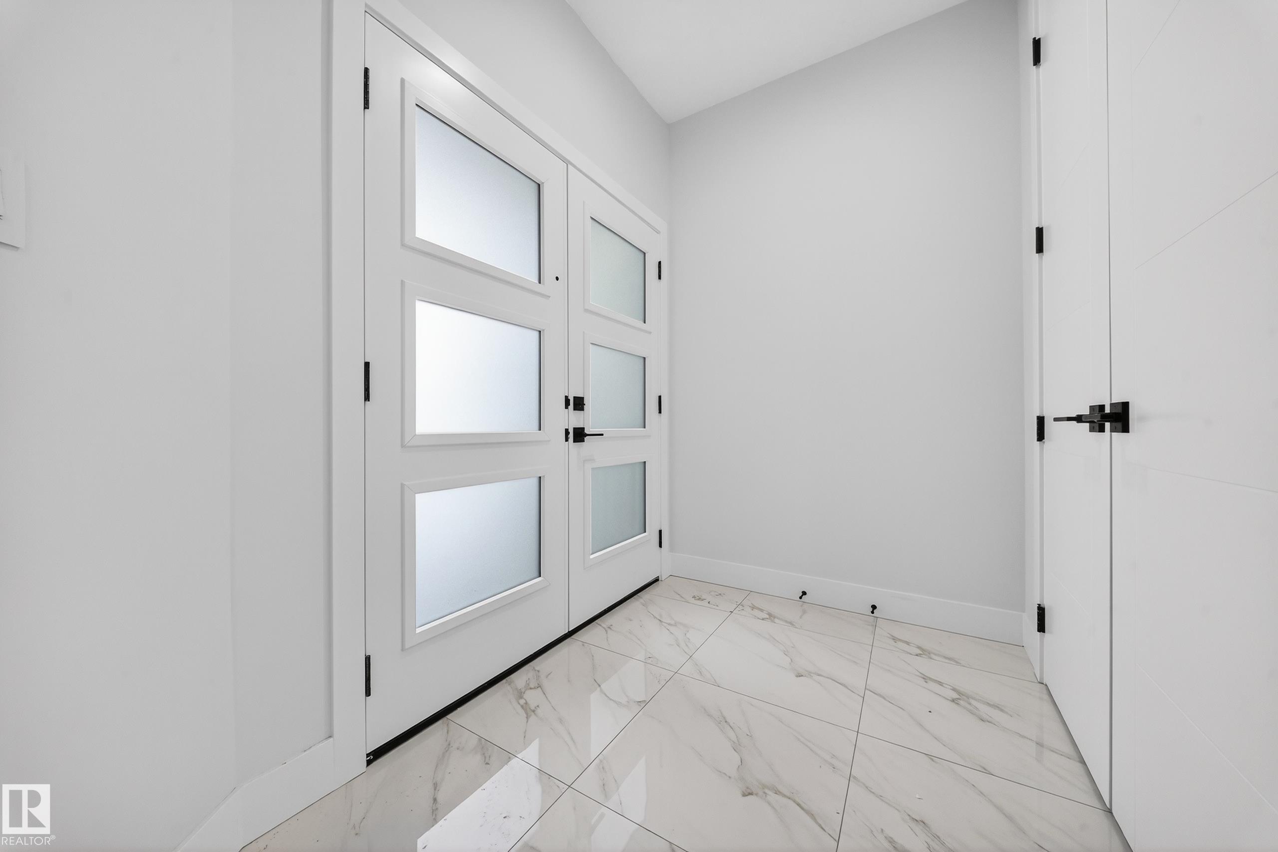 Photo 8 at 111 28 Street SW, Alces, Edmonton