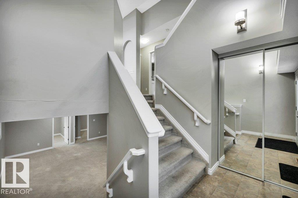 Photo 5 at 708 60 Street SW, Charlesworth, Edmonton