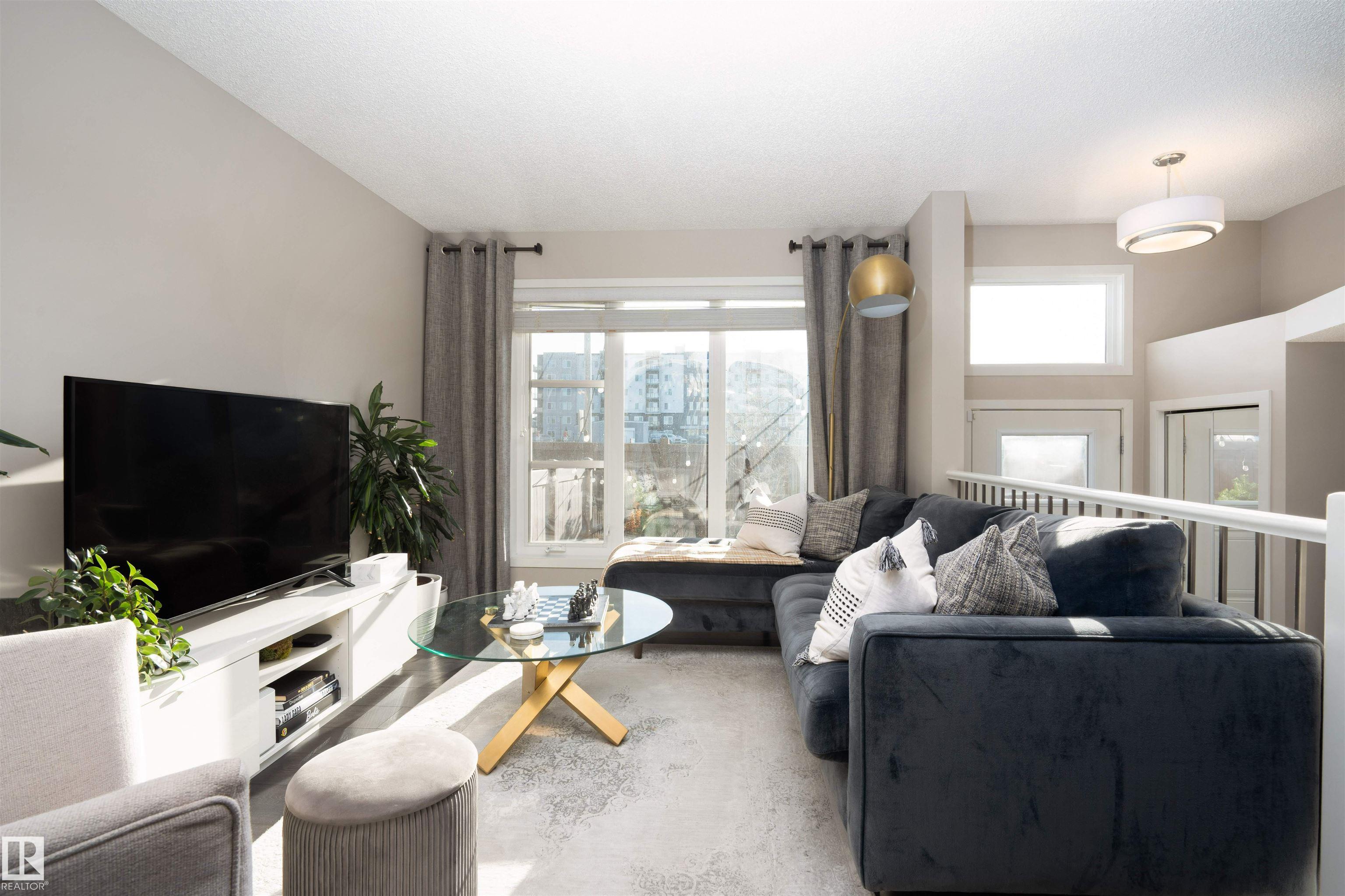 Photo 5 at 27 - 4470 Prowse Road SW, Paisley, Edmonton