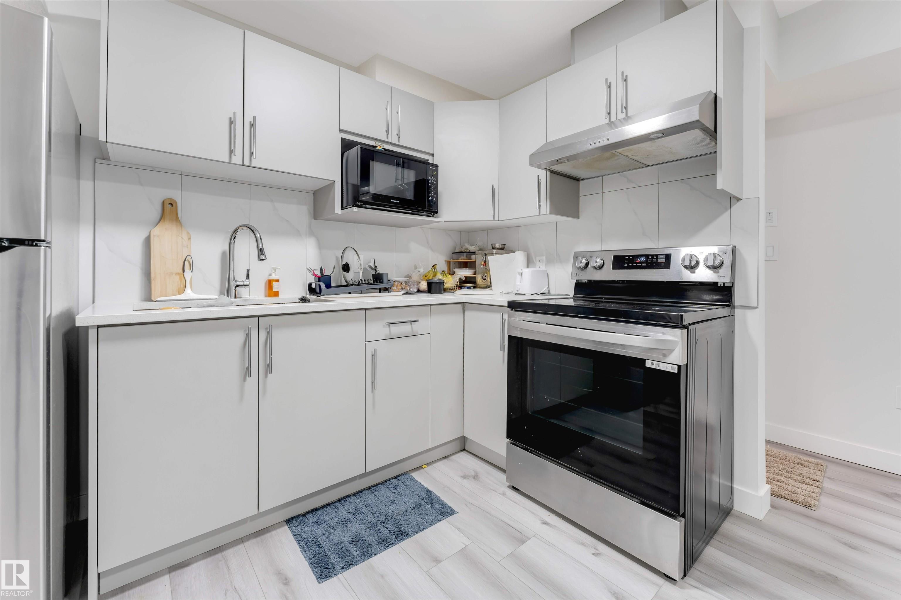 Photo 26 at 1217 29 Street NW, Laurel, Edmonton