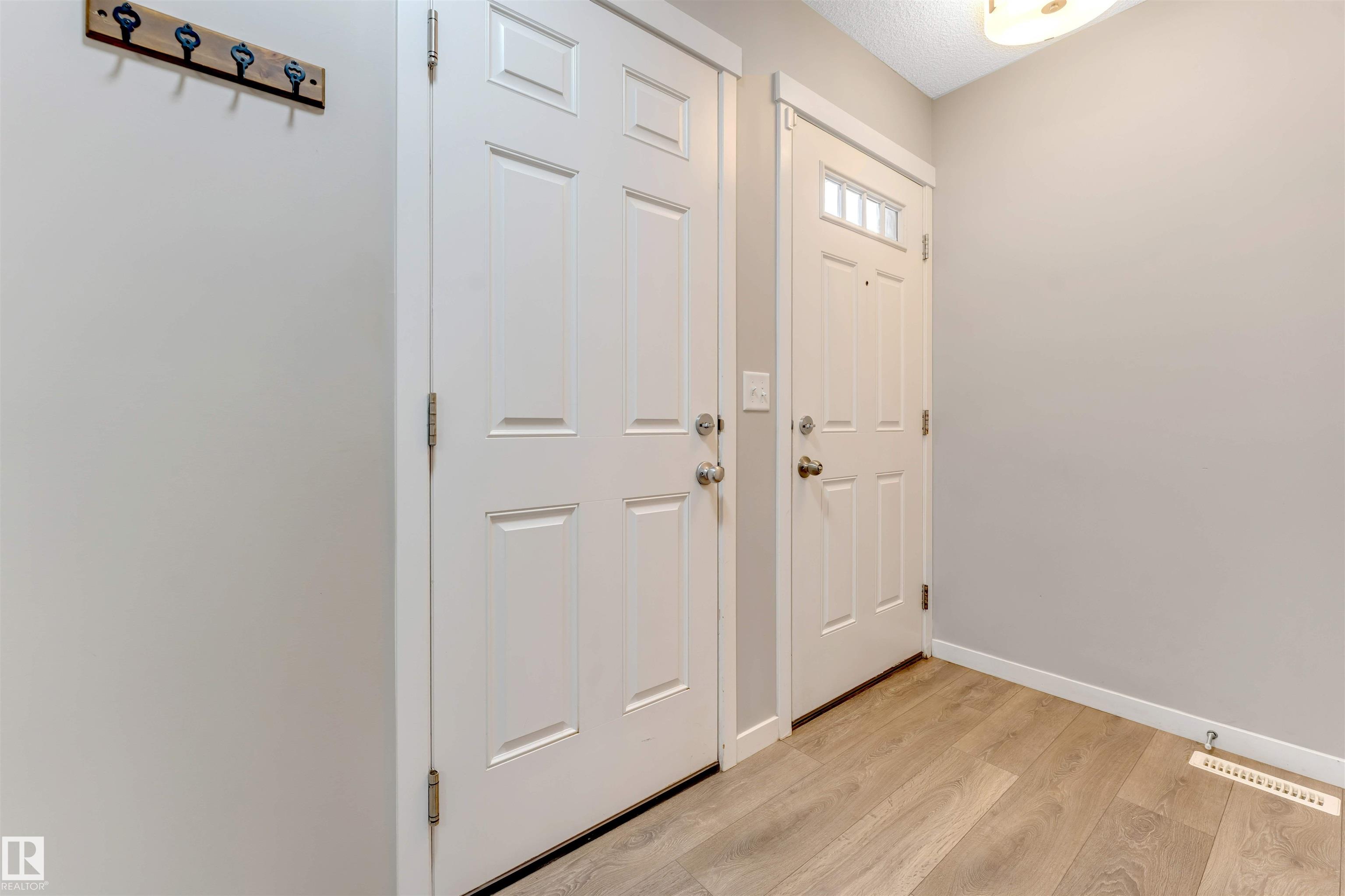 Photo 36 at 1217 29 Street NW, Laurel, Edmonton