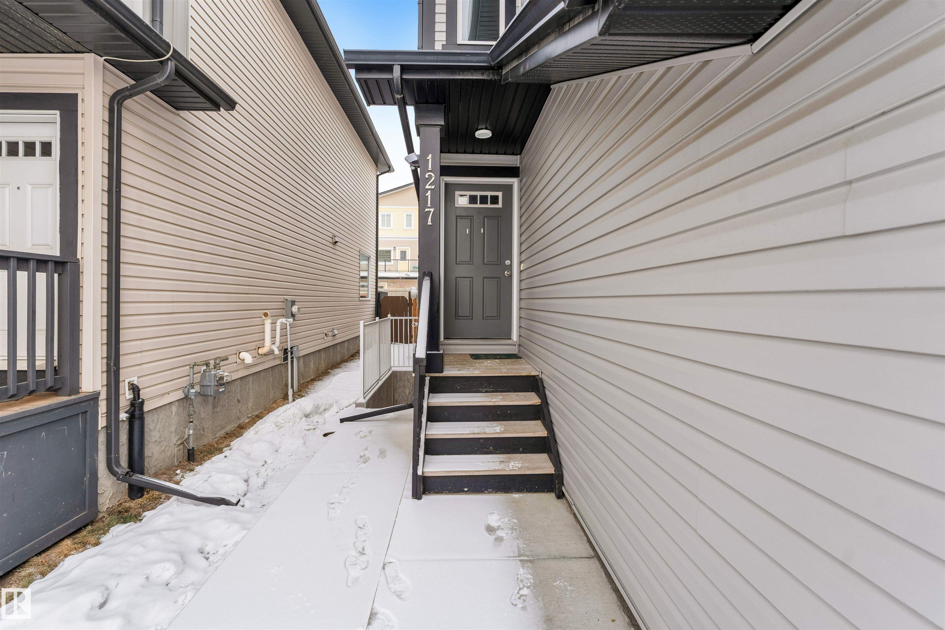 Photo 41 at 1217 29 Street NW, Laurel, Edmonton