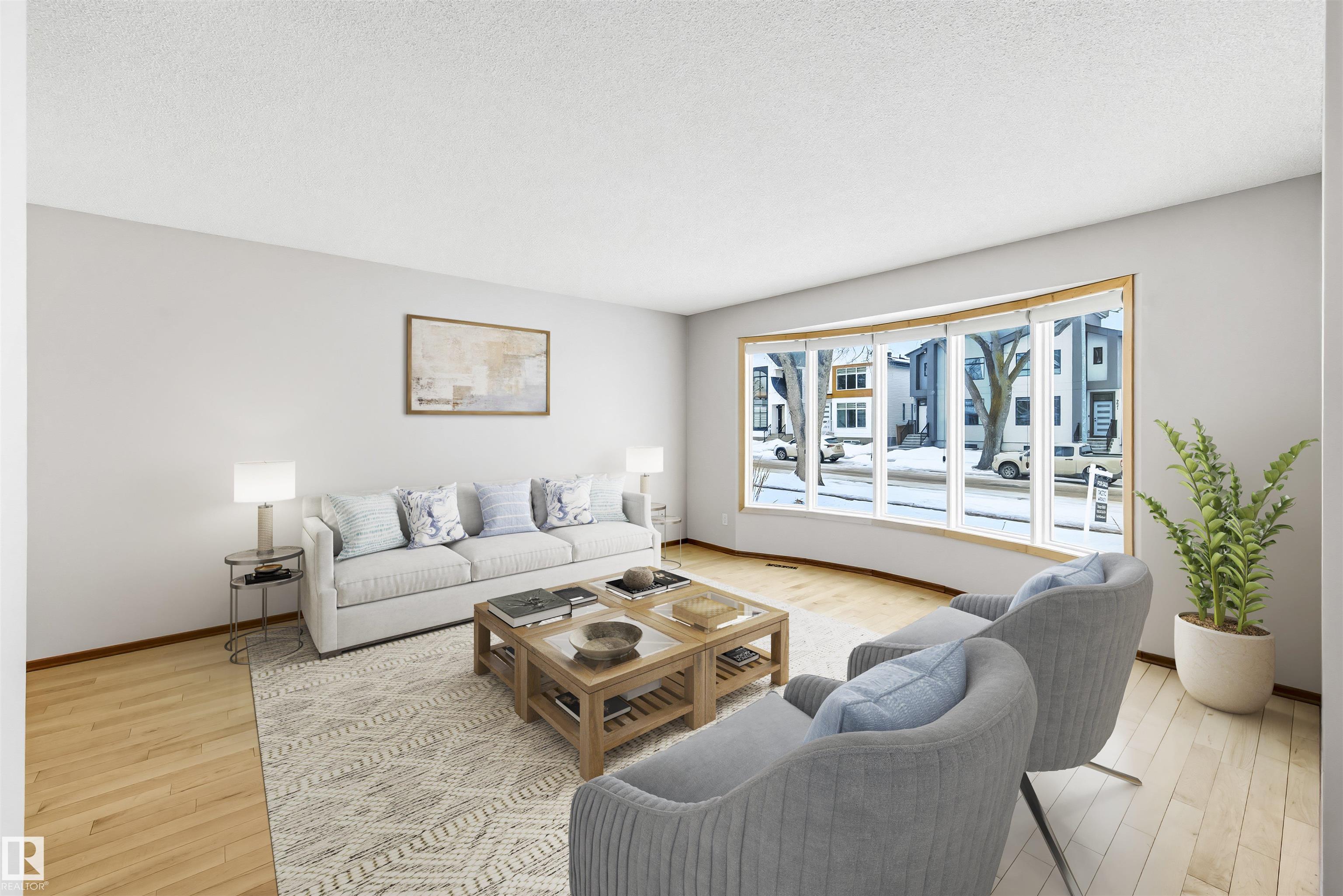 Photo 5 at 9616 154 Street NW, West Jasper Place, Edmonton