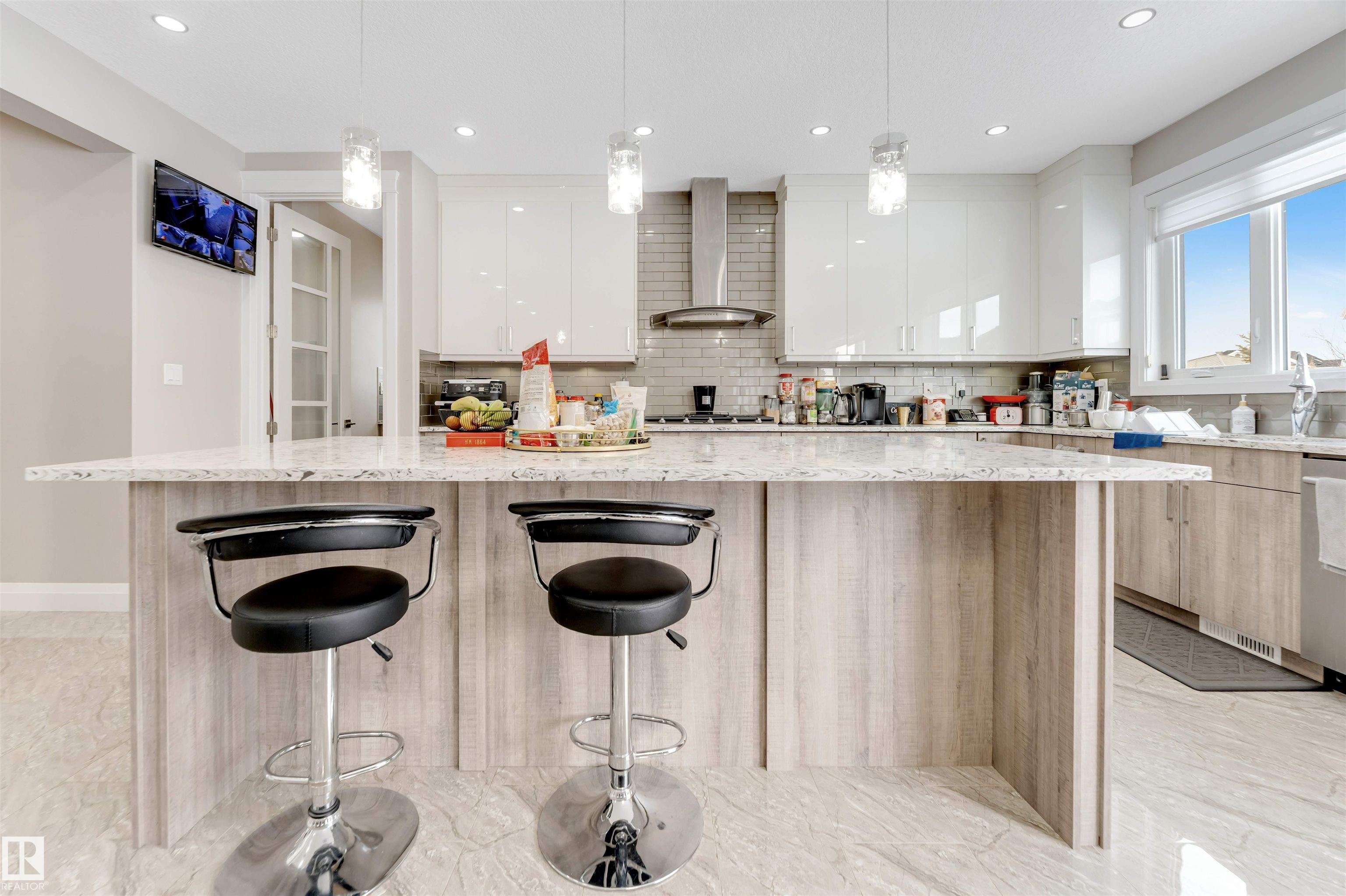 Photo 5 at 2029 89b Street SW, Summerside, Edmonton