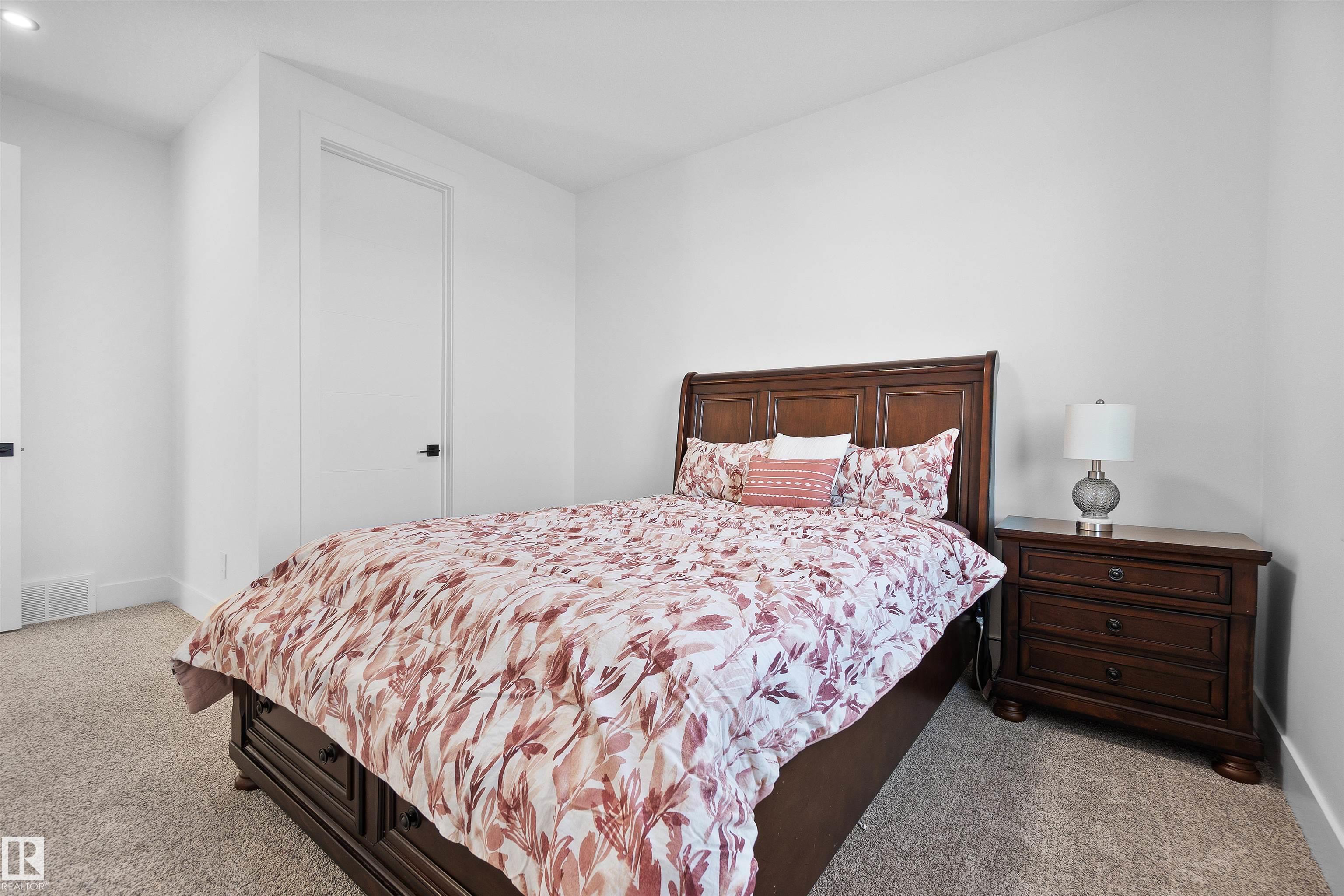 Photo 56 at 3904 Ginsburg Crescent NW, Granville, Edmonton