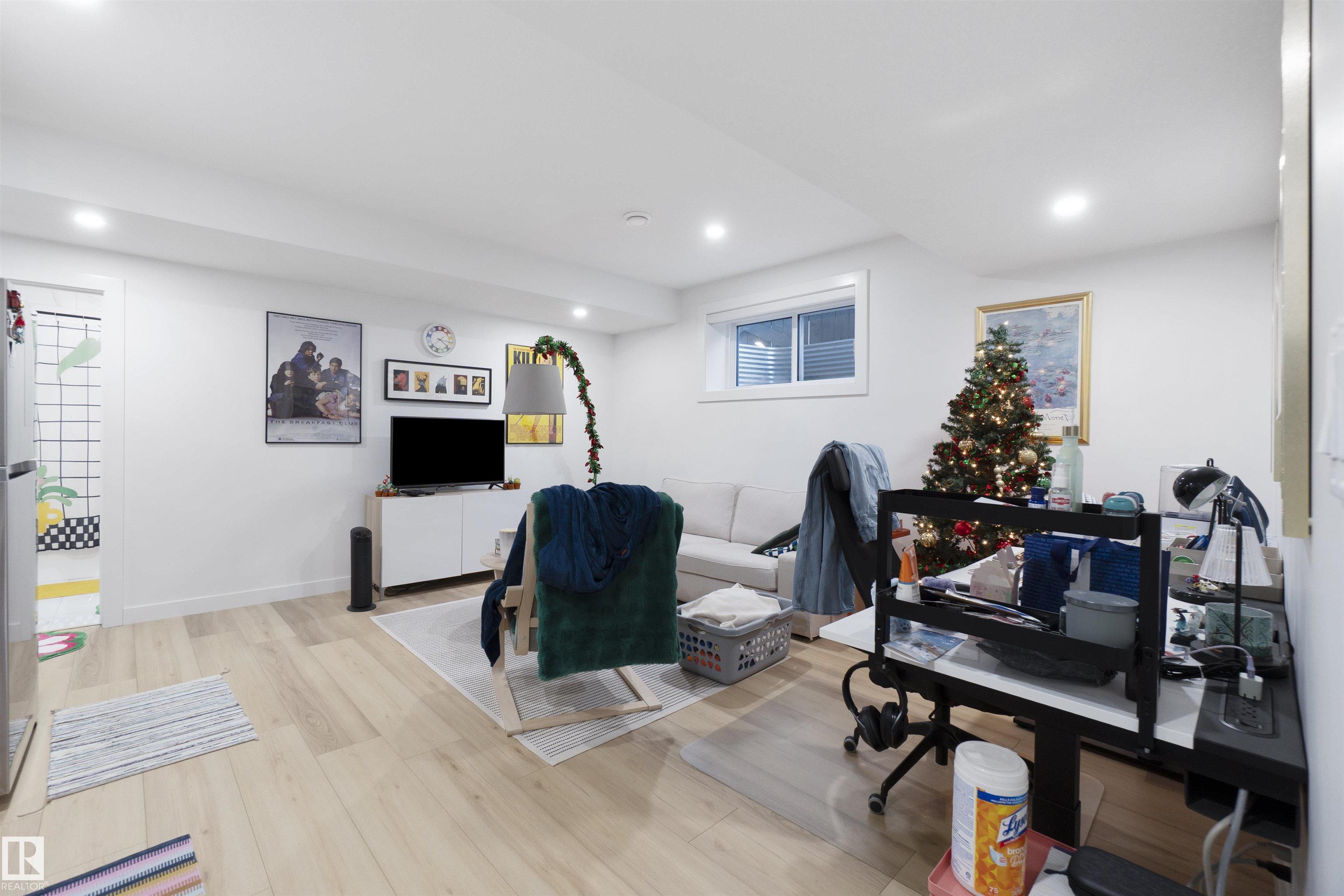 Photo 64 at 3904 Ginsburg Crescent NW, Granville, Edmonton