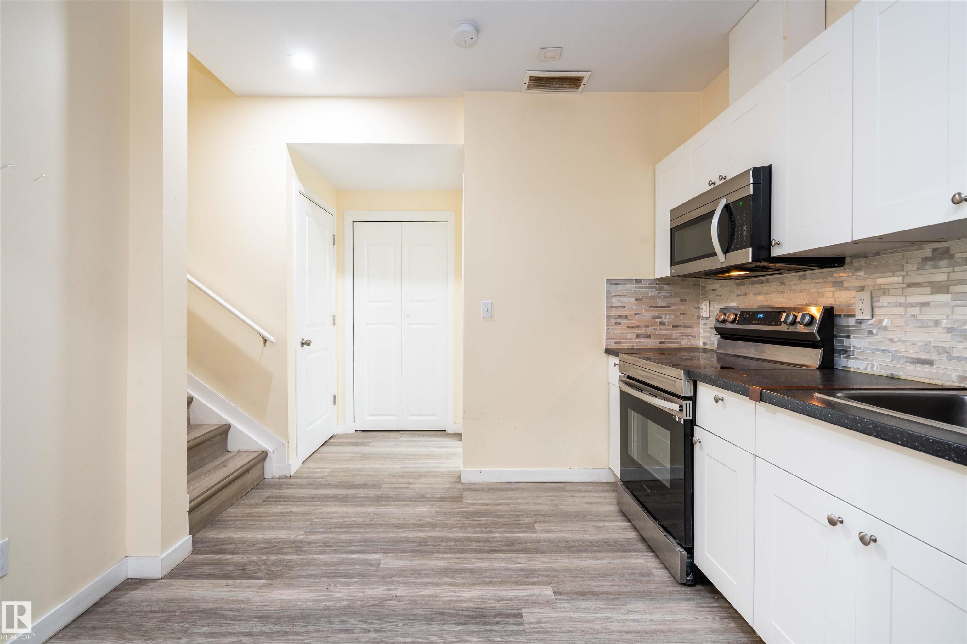 Photo 23 at 2021 15 Avenue NW, Laurel, Edmonton