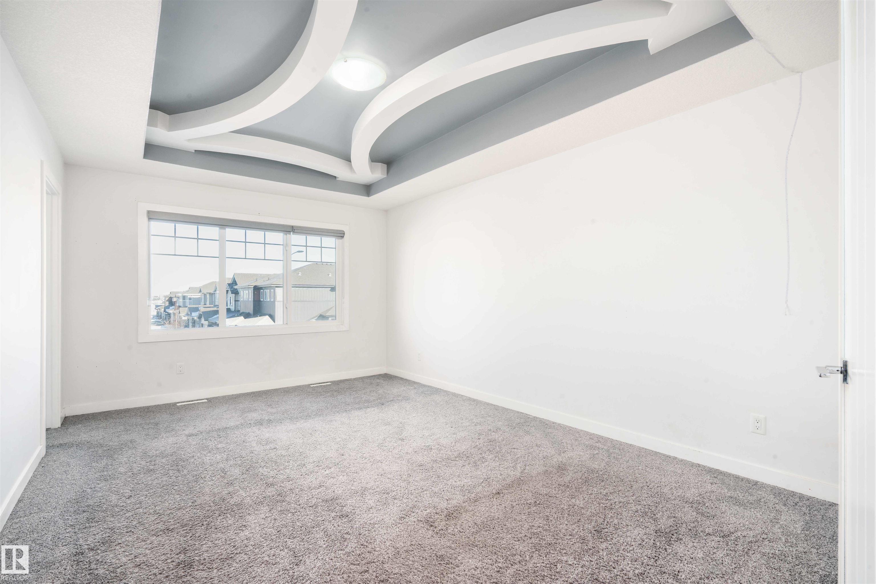 Photo 33 at 2021 15 Avenue NW, Laurel, Edmonton