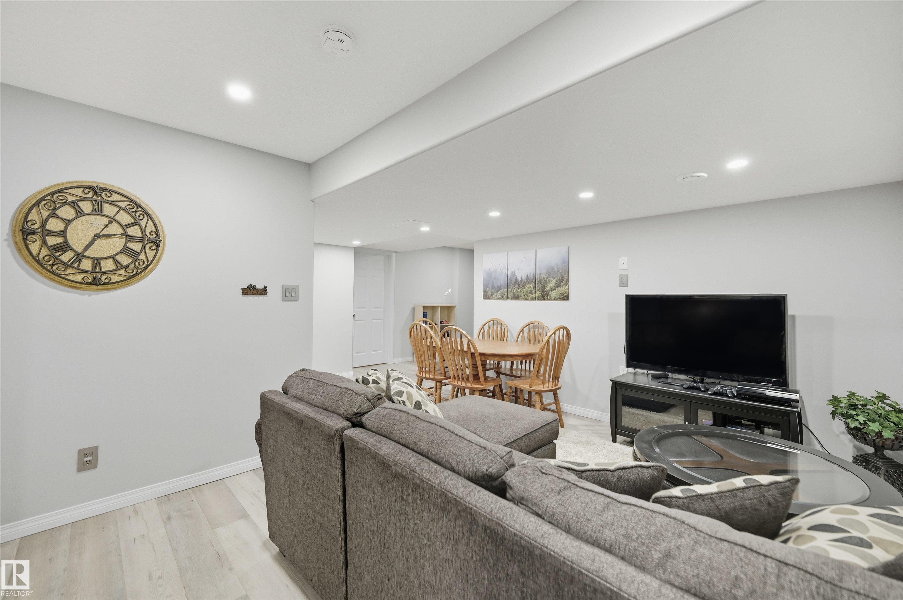 Photo 39 at 2311 Bailey Court SW, Blackmud Creek, Edmonton