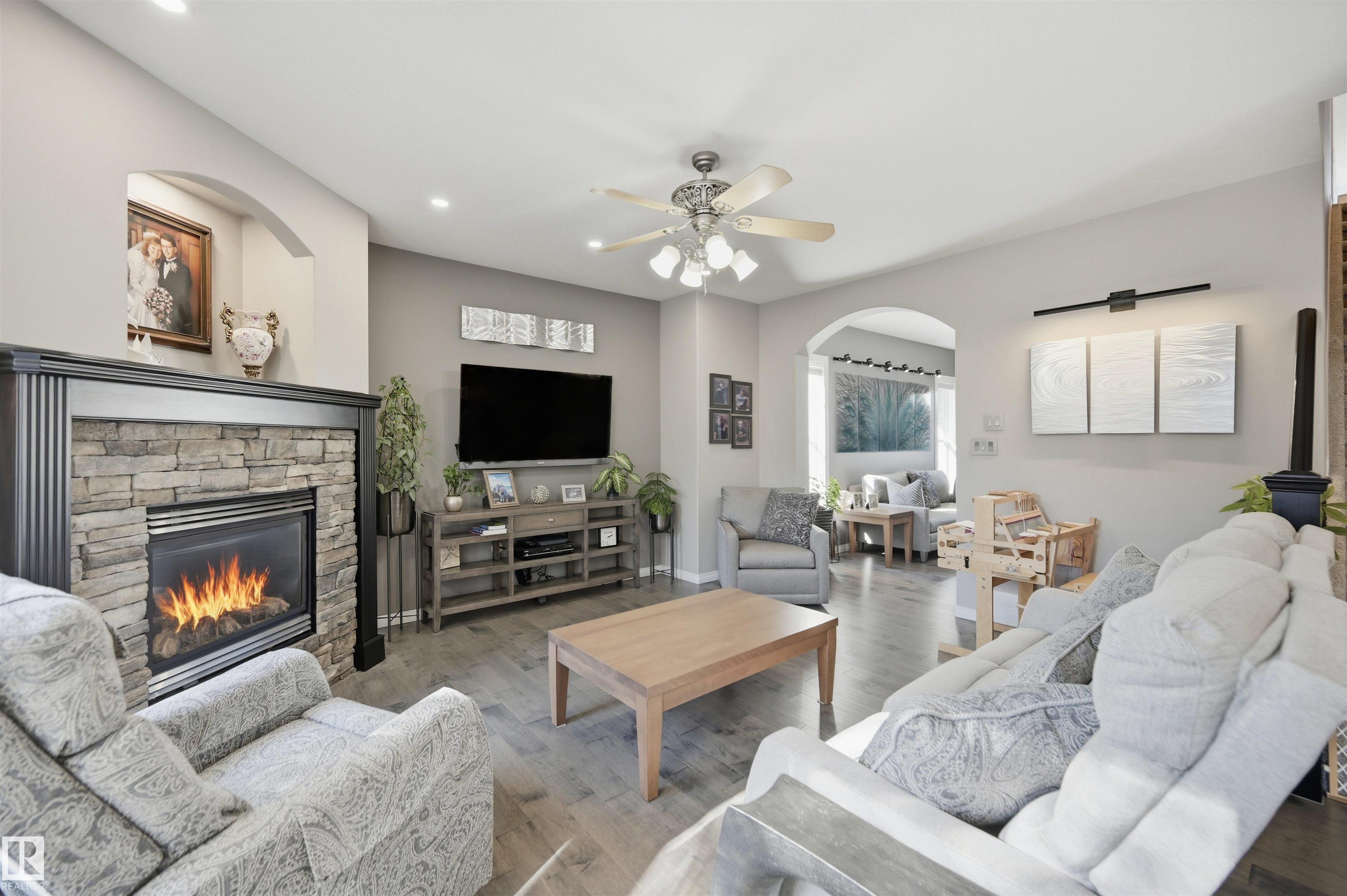 Photo 10 at 2311 Bailey Court SW, Blackmud Creek, Edmonton