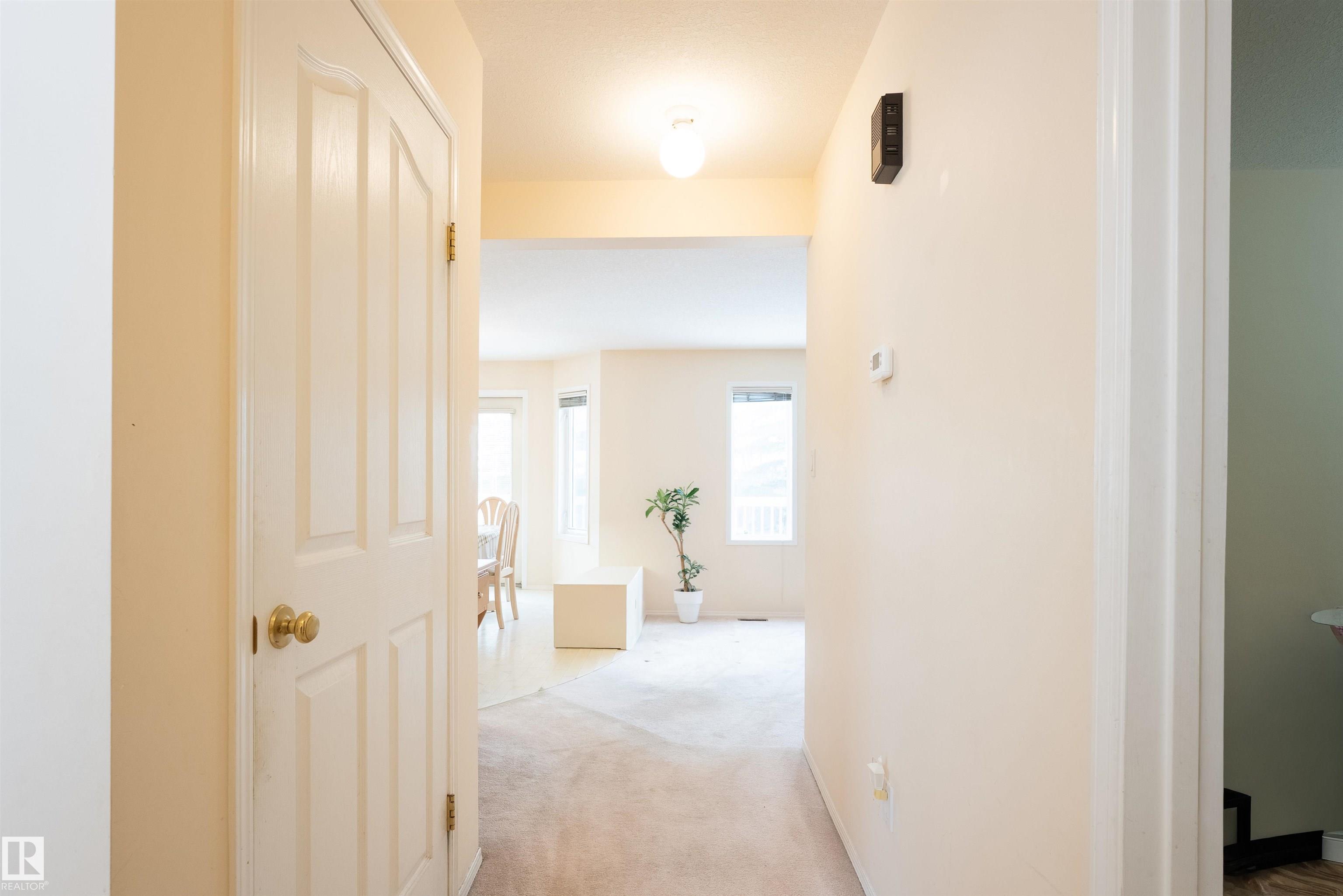 Photo 12 at 716 Revell Crescent NW, Rhatigan Ridge, Edmonton