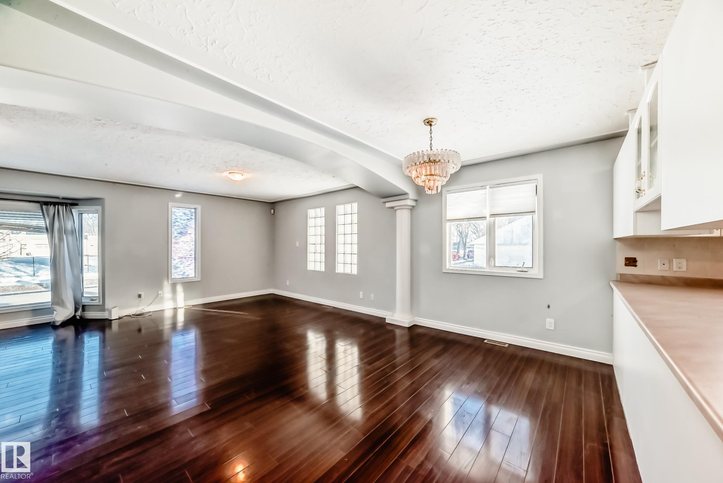 Photo 12 at 3641 114 Avenue NW, Beverly Heights, Edmonton