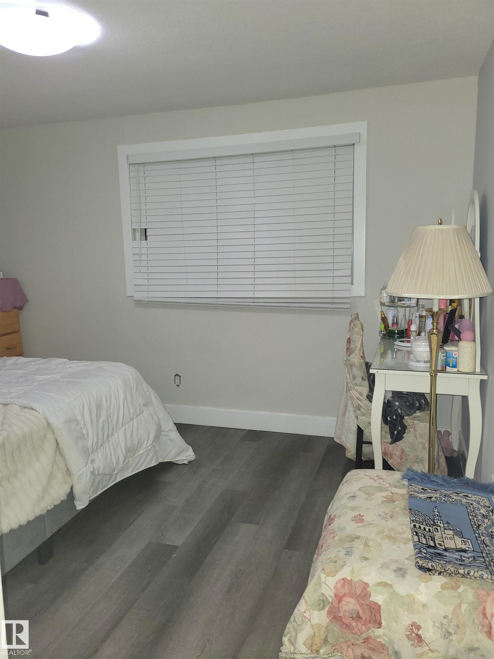 Photo 13 at 9131 83 Avenue NW, Bonnie Doon, Edmonton