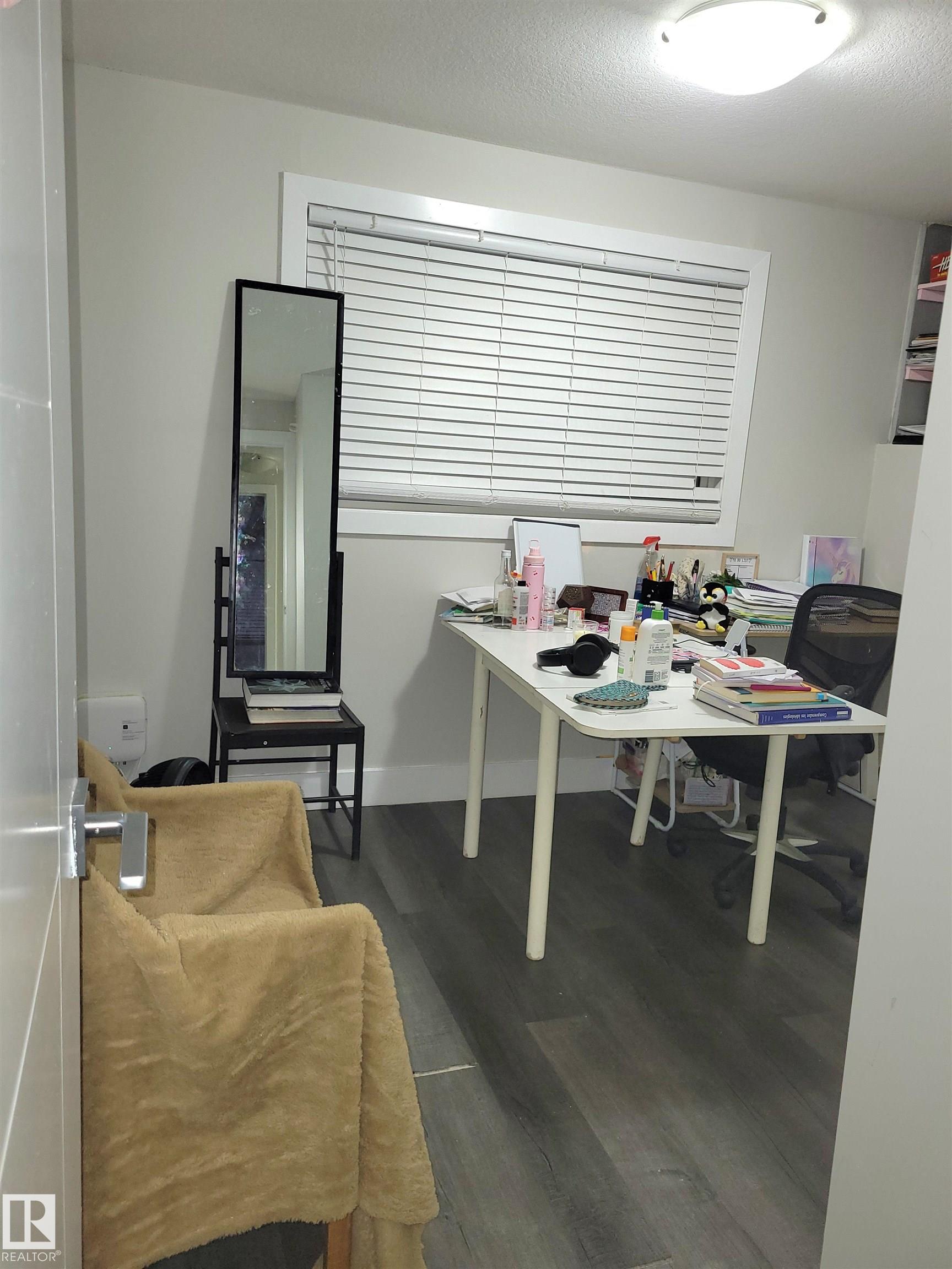 Photo 14 at 9131 83 Avenue NW, Bonnie Doon, Edmonton